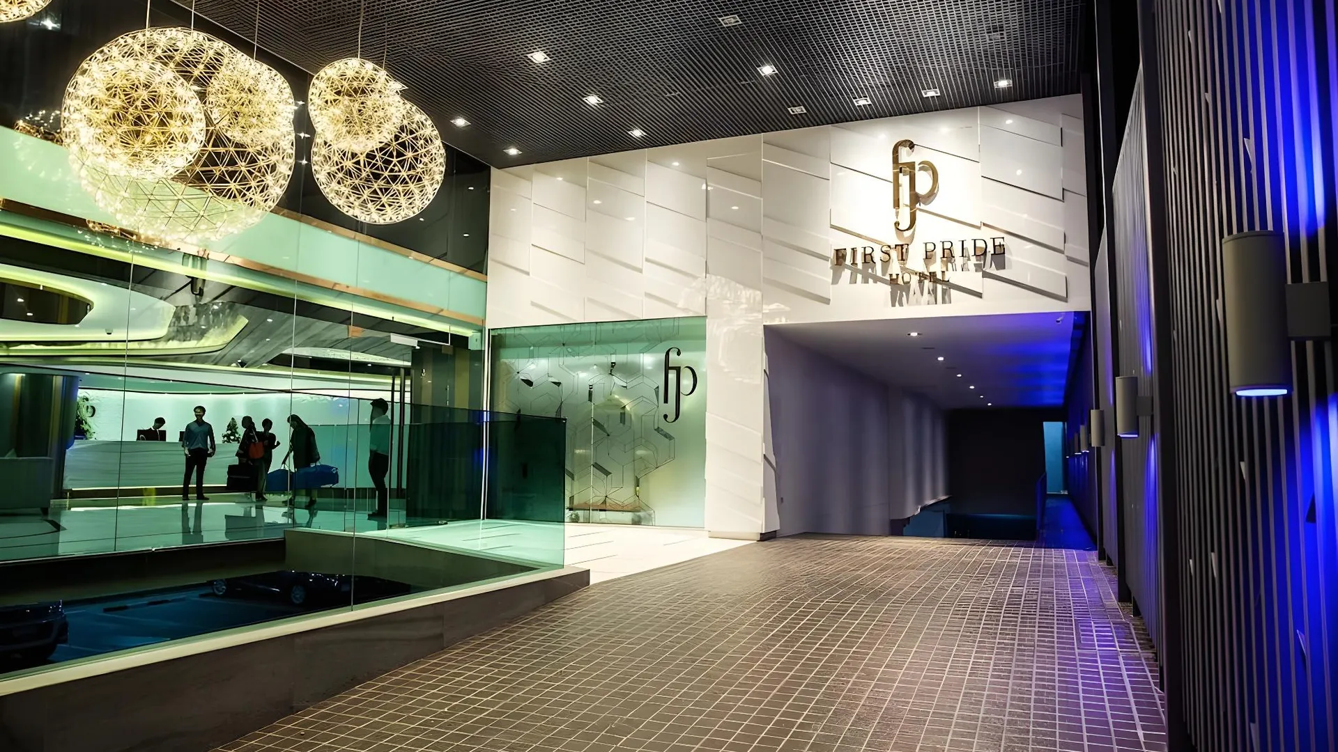 방콕 퍼스트 프라이드 호텔 방콕 3성급 호텔 외관