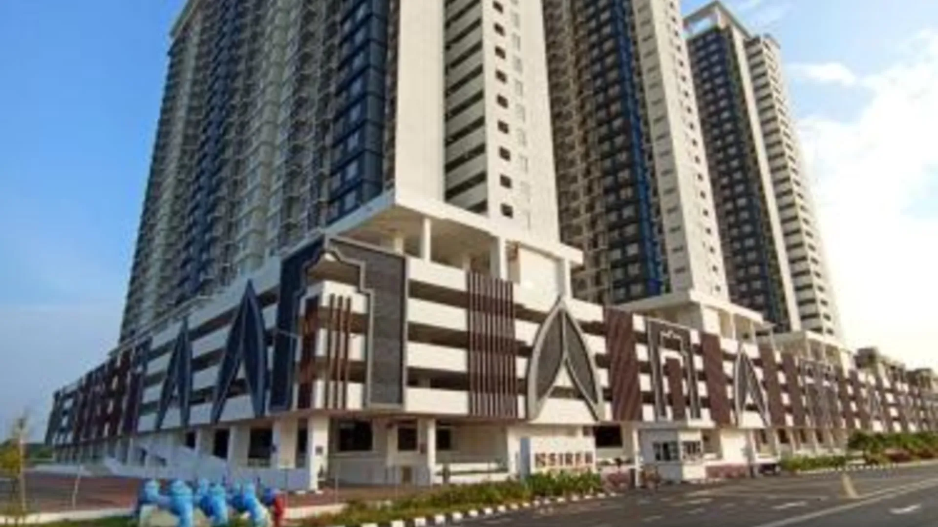 코타바루 바촉의 아파트먼트 (m², 침실 3개, 프라이빗 욕실 2개) 2성급 게스트하우스 외관