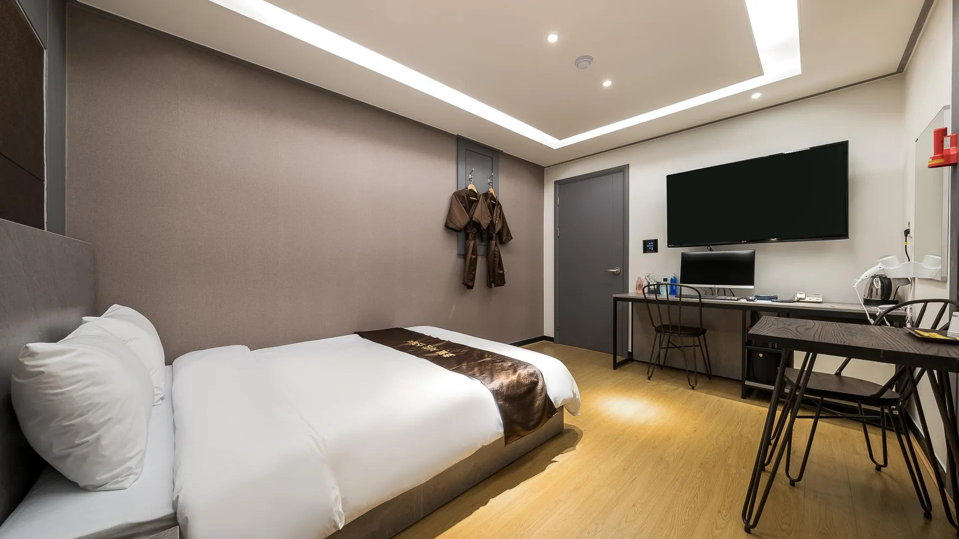 서울 신촌 호텔 서강스테이 2성급 호텔 객실