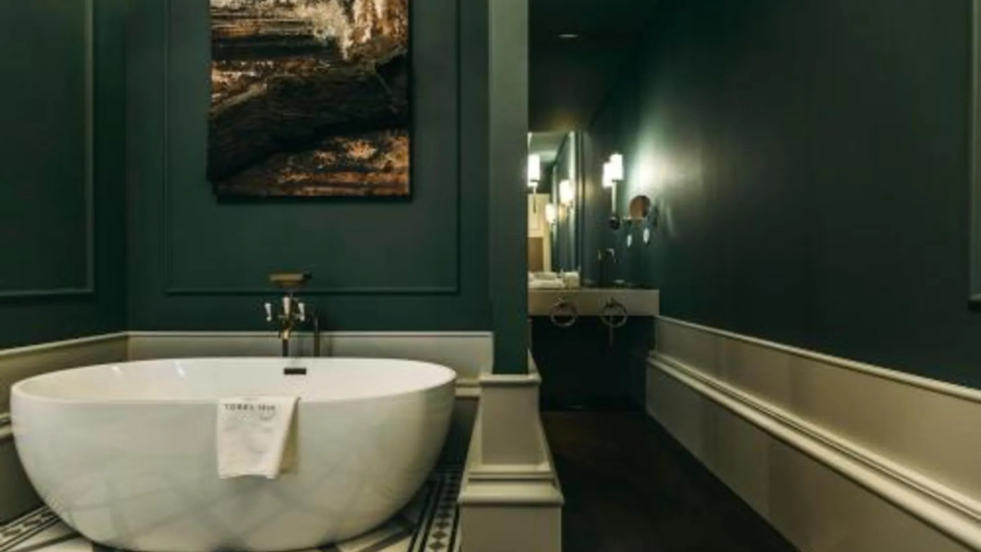 포르투 토렐 1884 스위트 앤 아파트먼트 4성급 호텔 외관