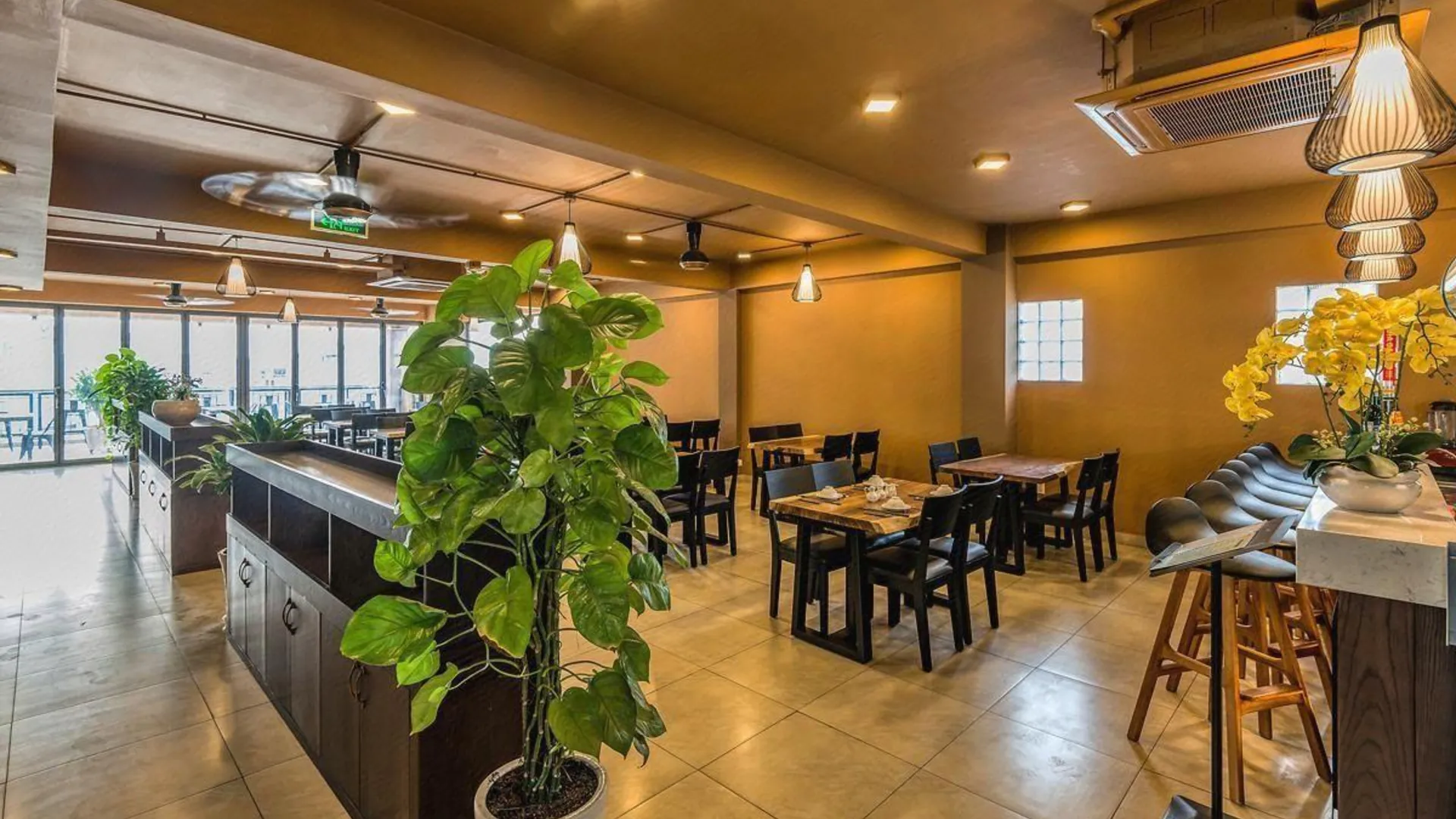 호치민 체리 호텔 앤 아파트먼트 4성급 호텔 수영장