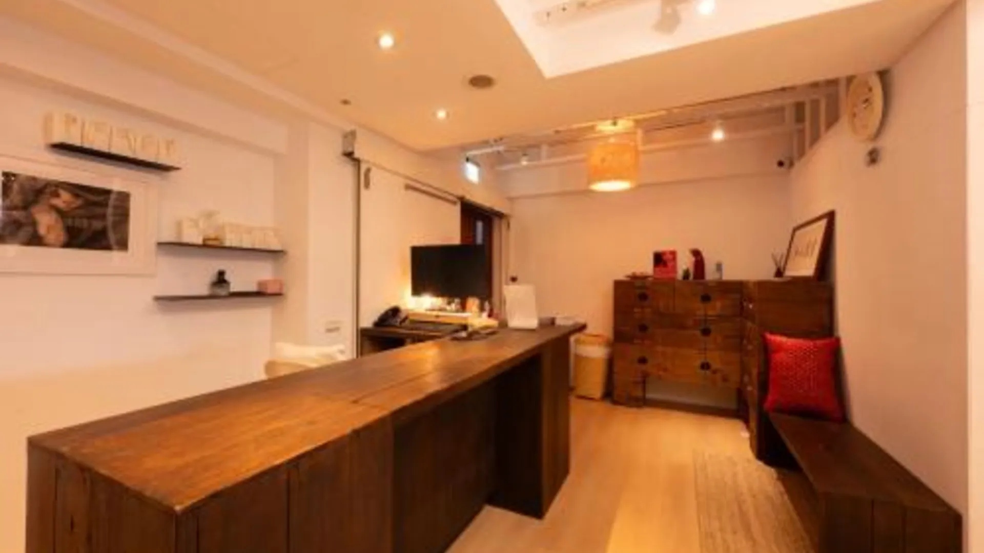 타이베이 캣 테일 포켓 인. 3성급 호텔 로비