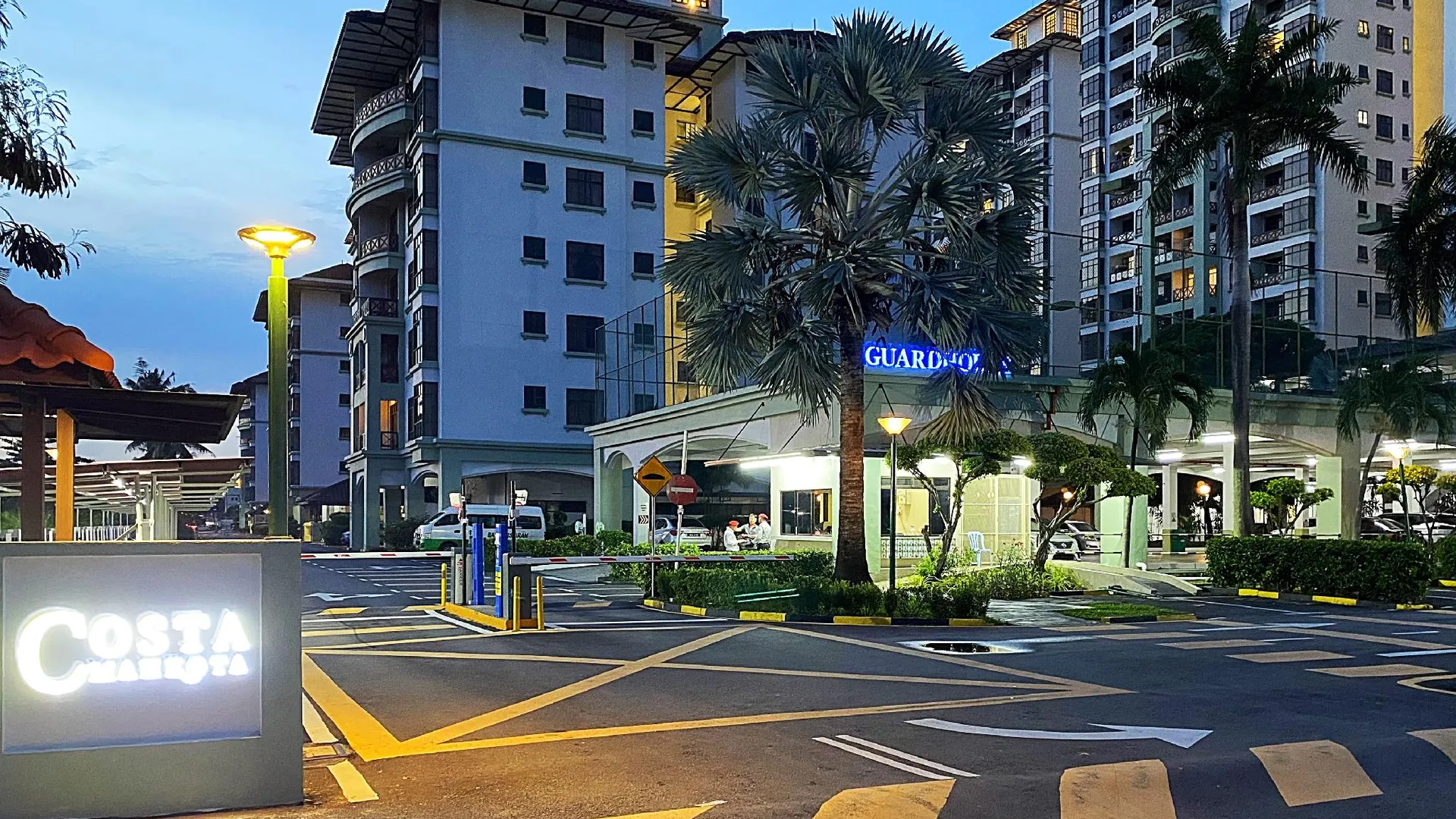 말라카 멜라카 라야의 아파트먼트 (117m², 침실 3개, 프라이빗 욕실 2개) 4성급 게스트하우스 외관