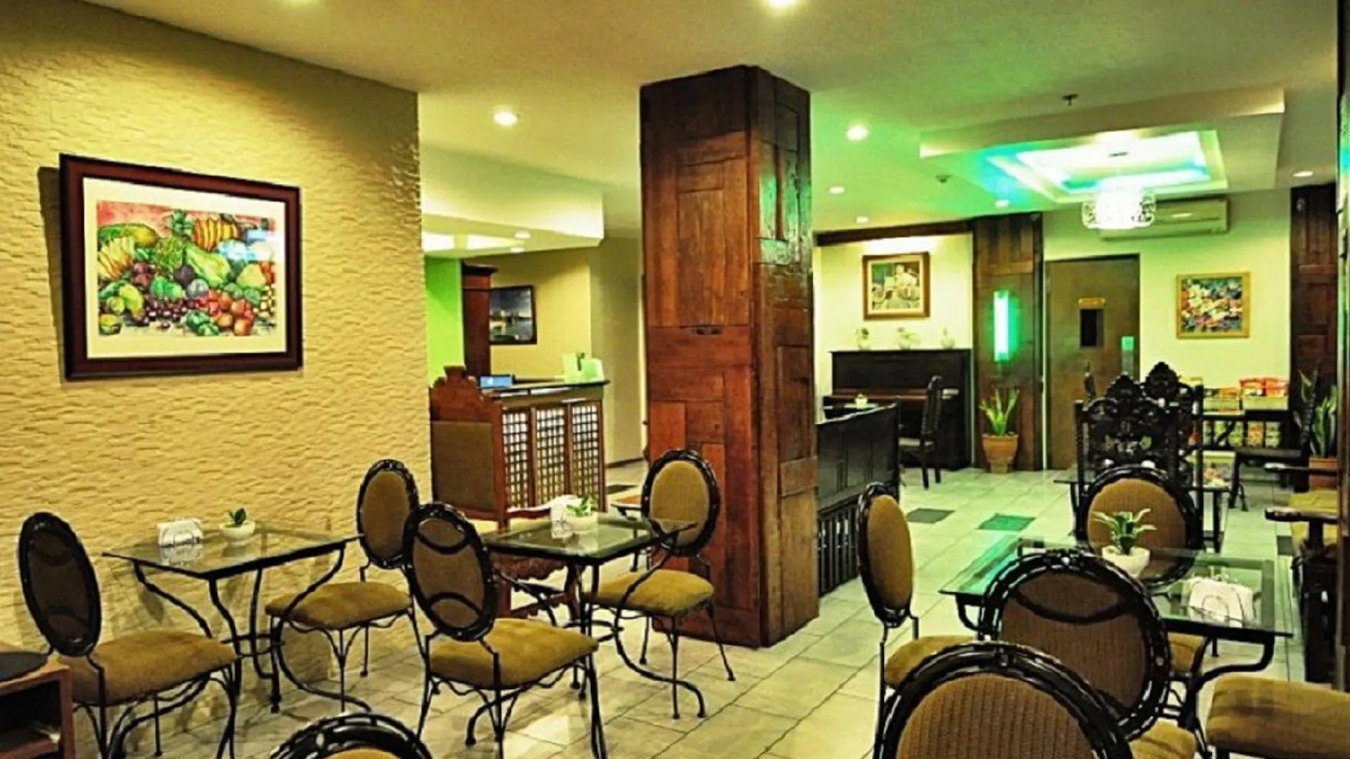 세부 세부 알 호텔 3성급 호텔 외관