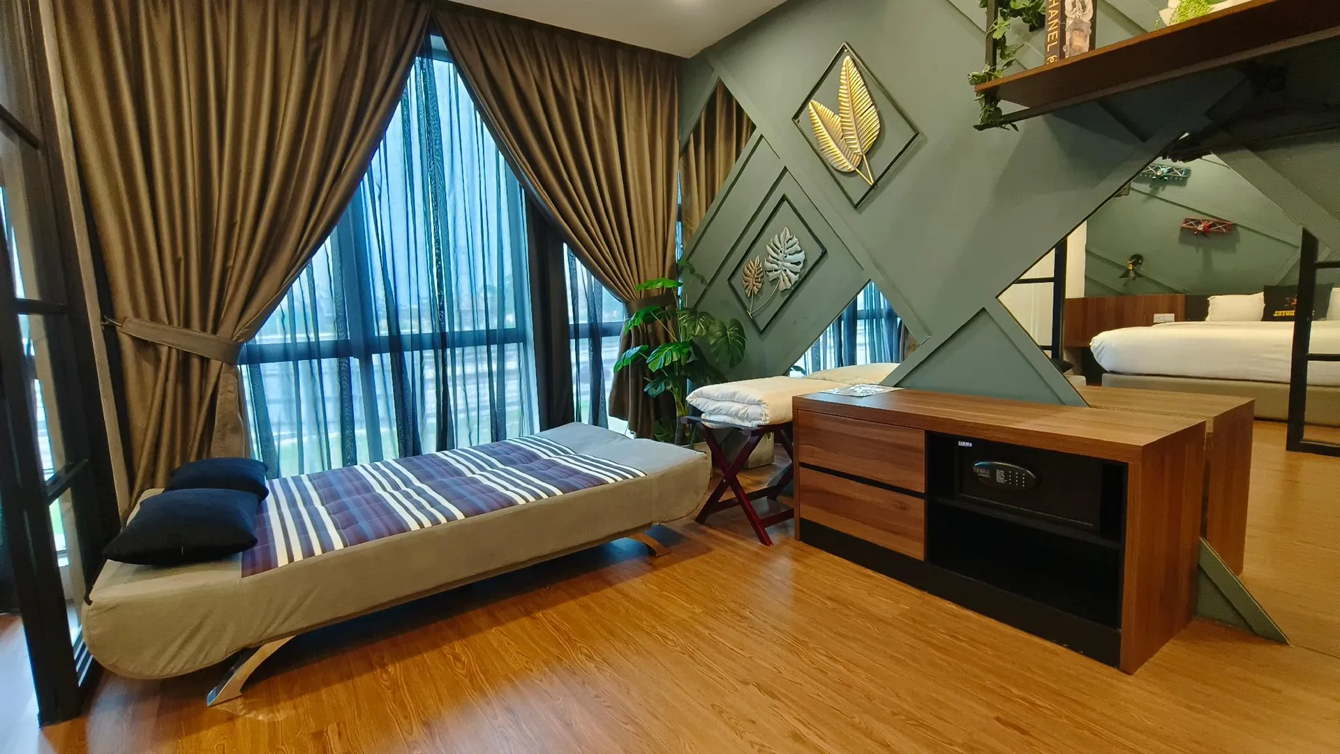 이포 존 호텔 - 이포 3성급 호텔 스위트룸