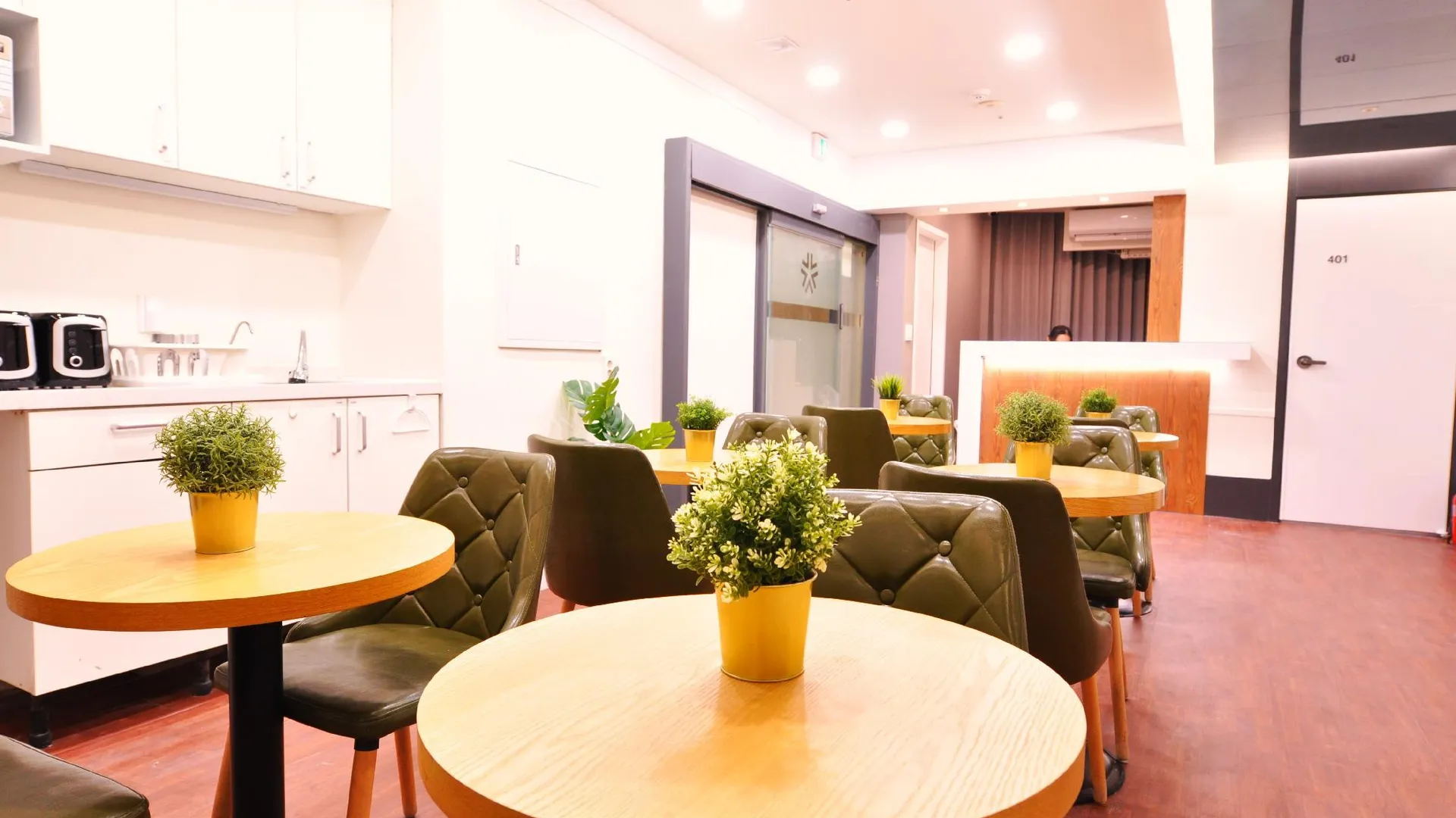 서울 오요호스텔 명동3 2성급 호텔 스위트룸