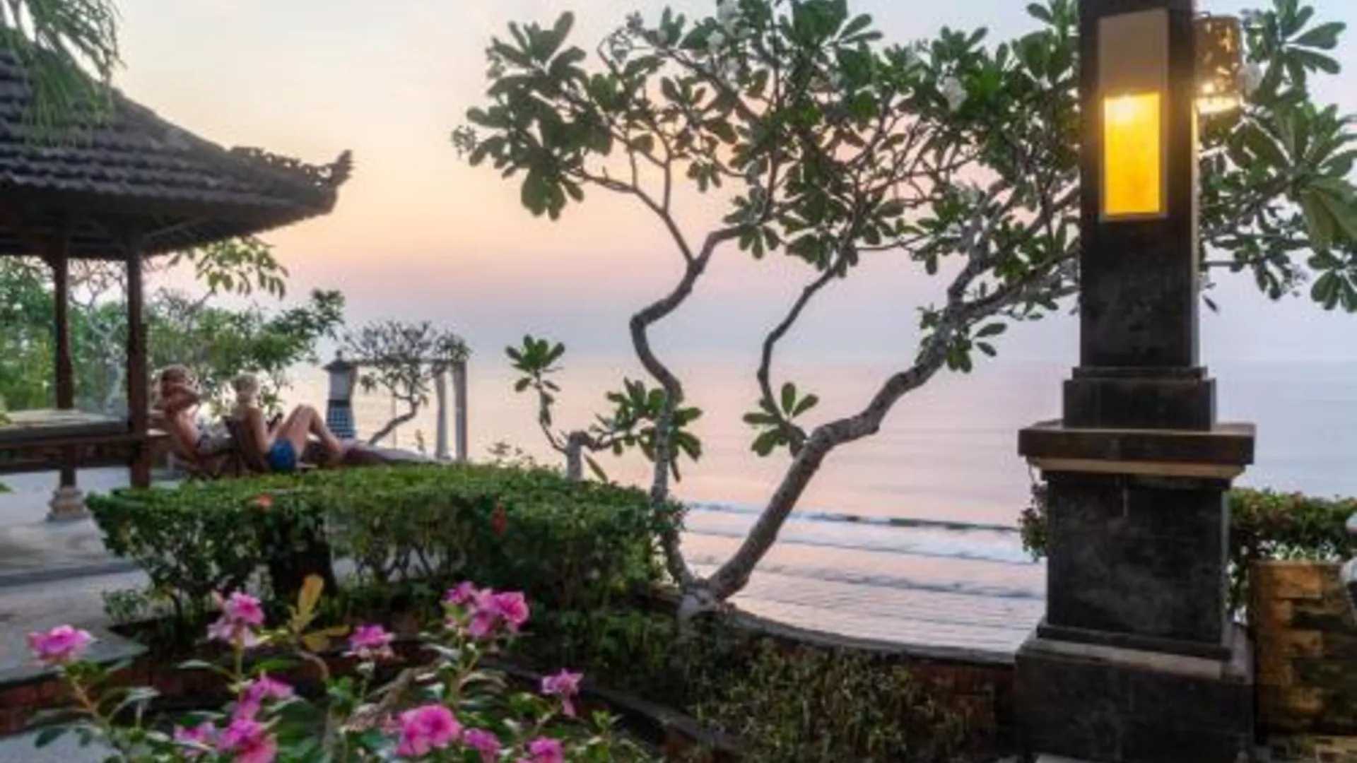 발리 Kembang Kuning 4성급 호텔 부대시설