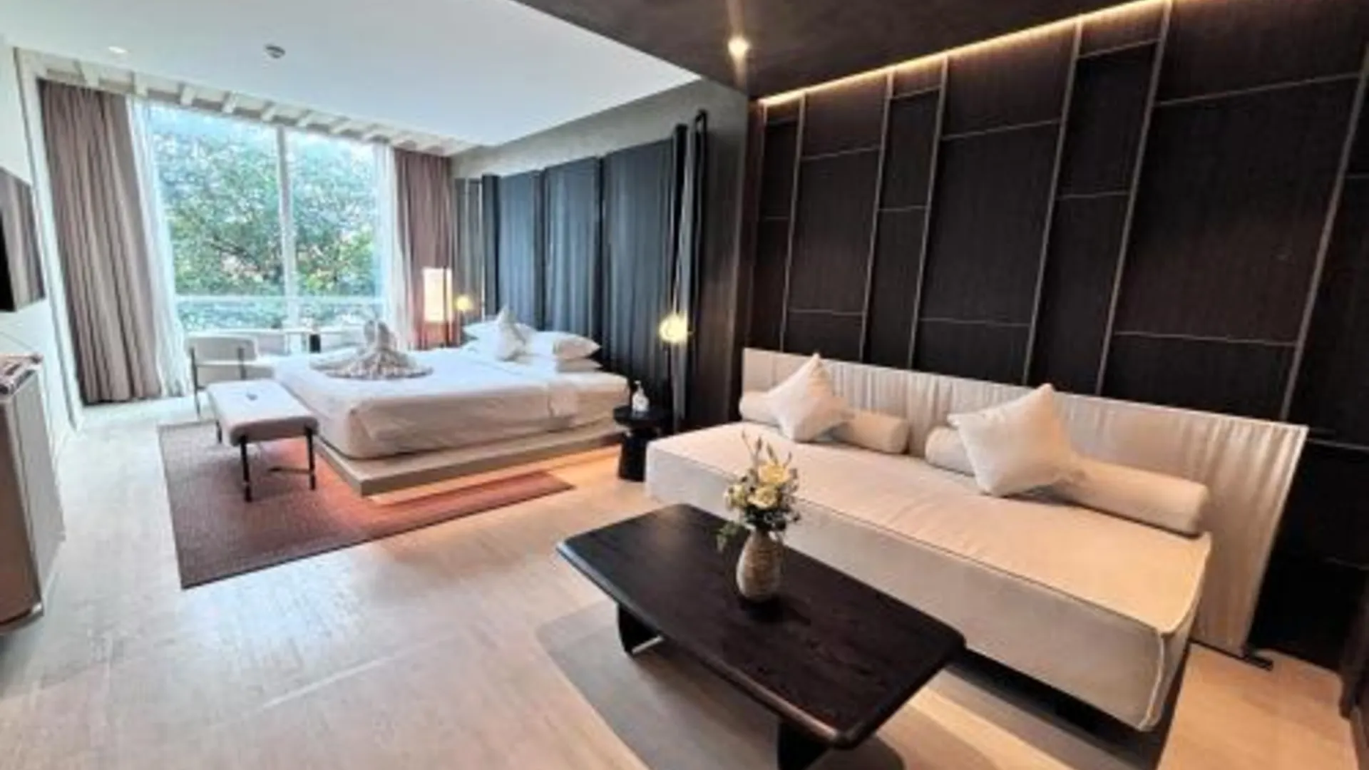 치앙라이 그랜드 비스타 호텔 치앙라이 4성급 호텔 스위트룸