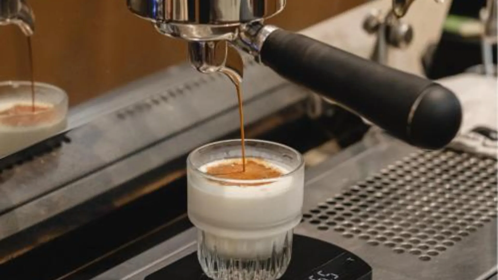 호치민 캡슐 리버사이드 사이공 2성급 호텔 객실