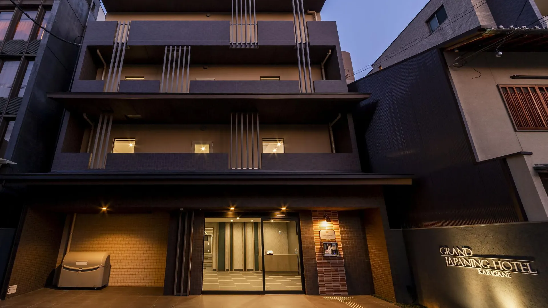 교토 스마트 플레이스 인 교토 시조 호리카와 3성급 호텔 수영장