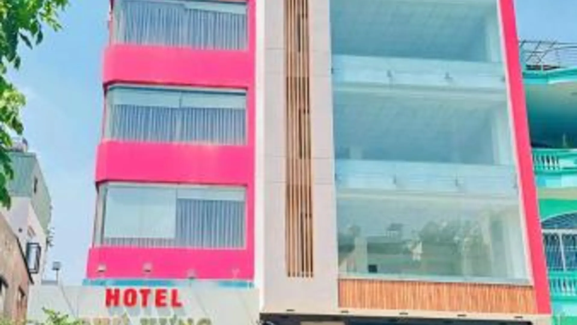 호치민 푸흥 호텔 2성급 호텔 수영장