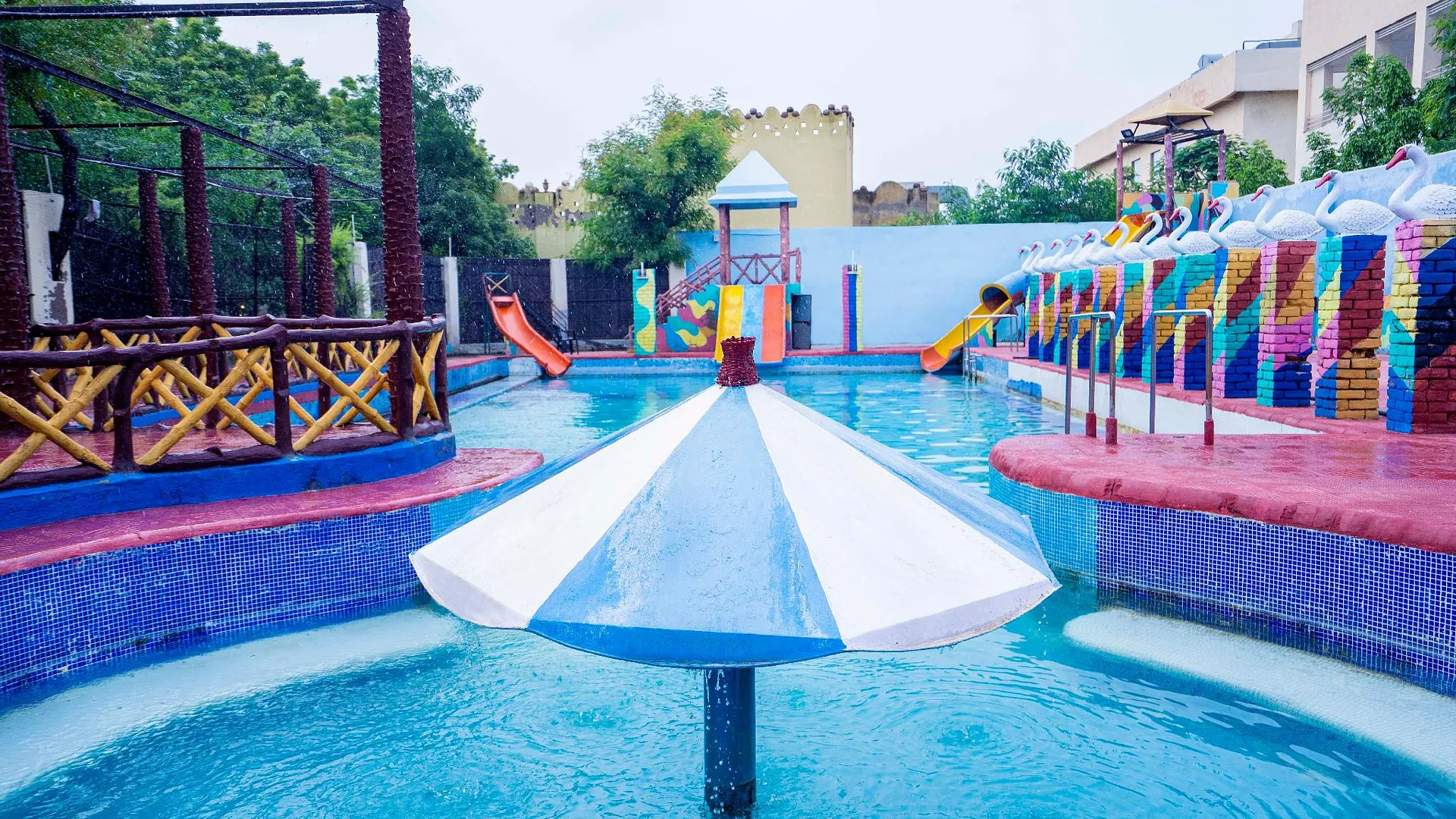 게갈 Swad Ri Dhani 3성급 호텔 객실