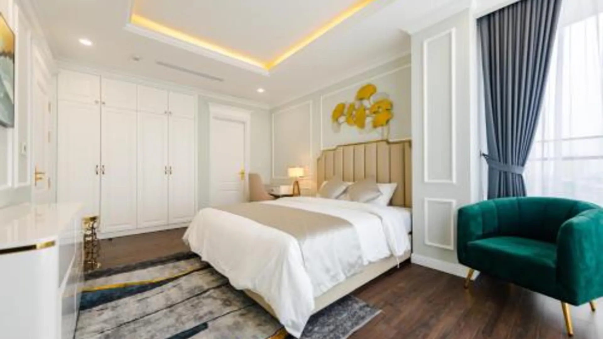 하노이 파이브 스타 웨스트레이크 1-4층 호텔 앤 서비스 아파트먼트 5성급 호텔 스위트룸