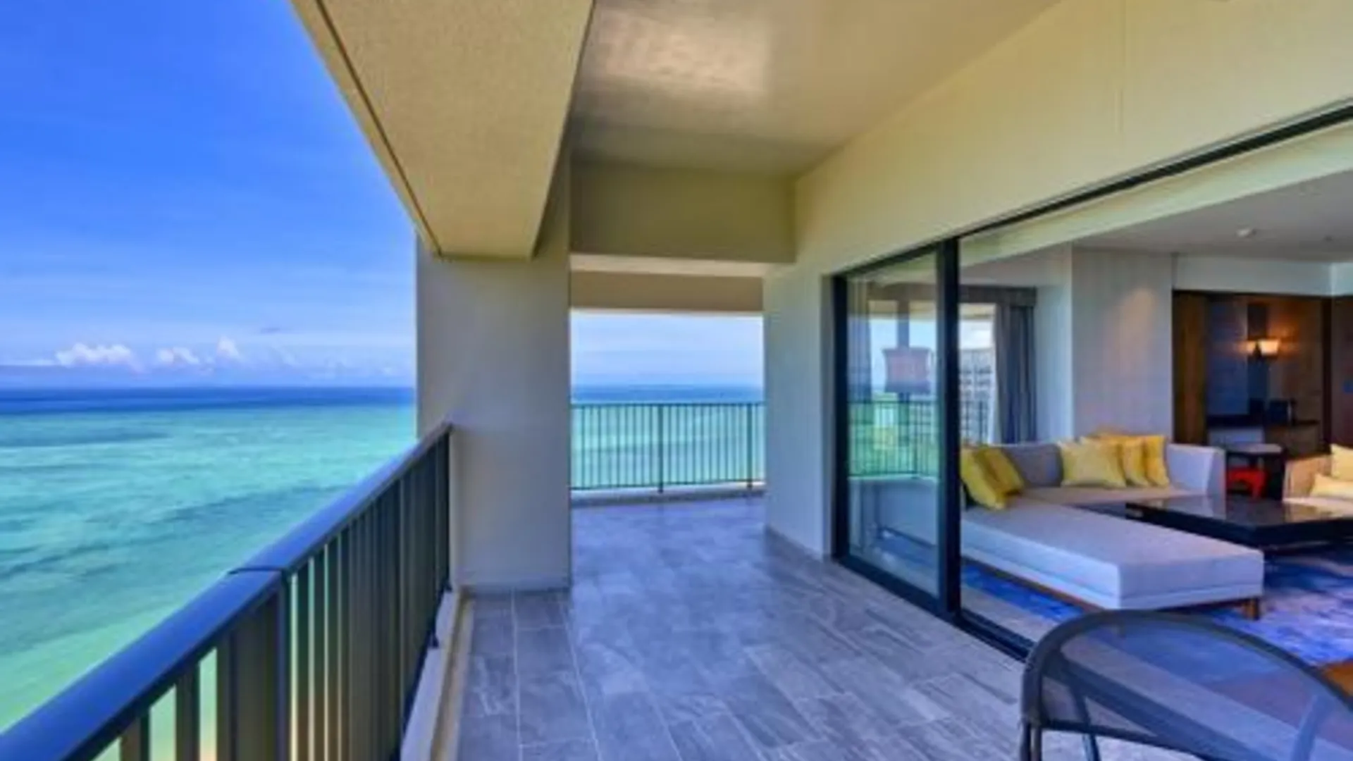 오키나와 본섬 류큐 호텔 앤 리조트 나시로 비치 5성급 호텔 레스토랑