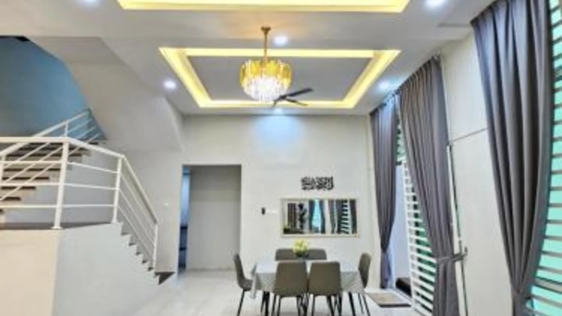 숭가이 페타니 숭아이 페타니 센트럴 의 프라이빗 하우스 (m², 침실 4개, 프라이빗 욕실 3개) 2성급 게스트하우스 로비