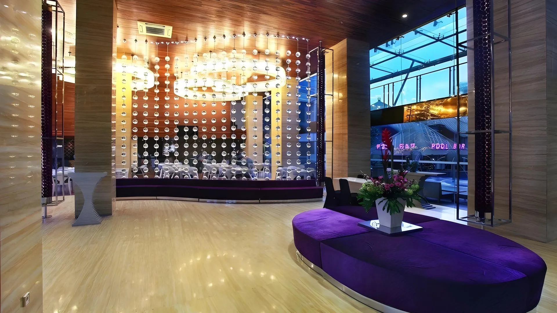 발리 메가 부티크 호텔 앤 스파 발리 4성급 호텔 외관