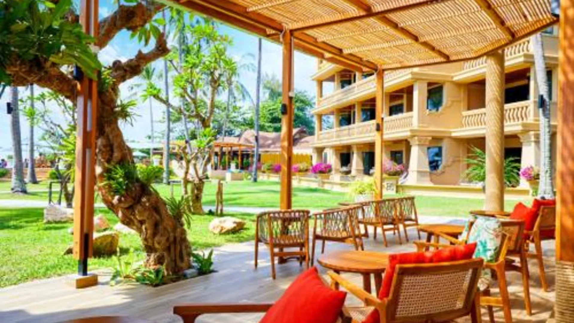 푸켓 비욘드 카타 4성급 호텔 전망