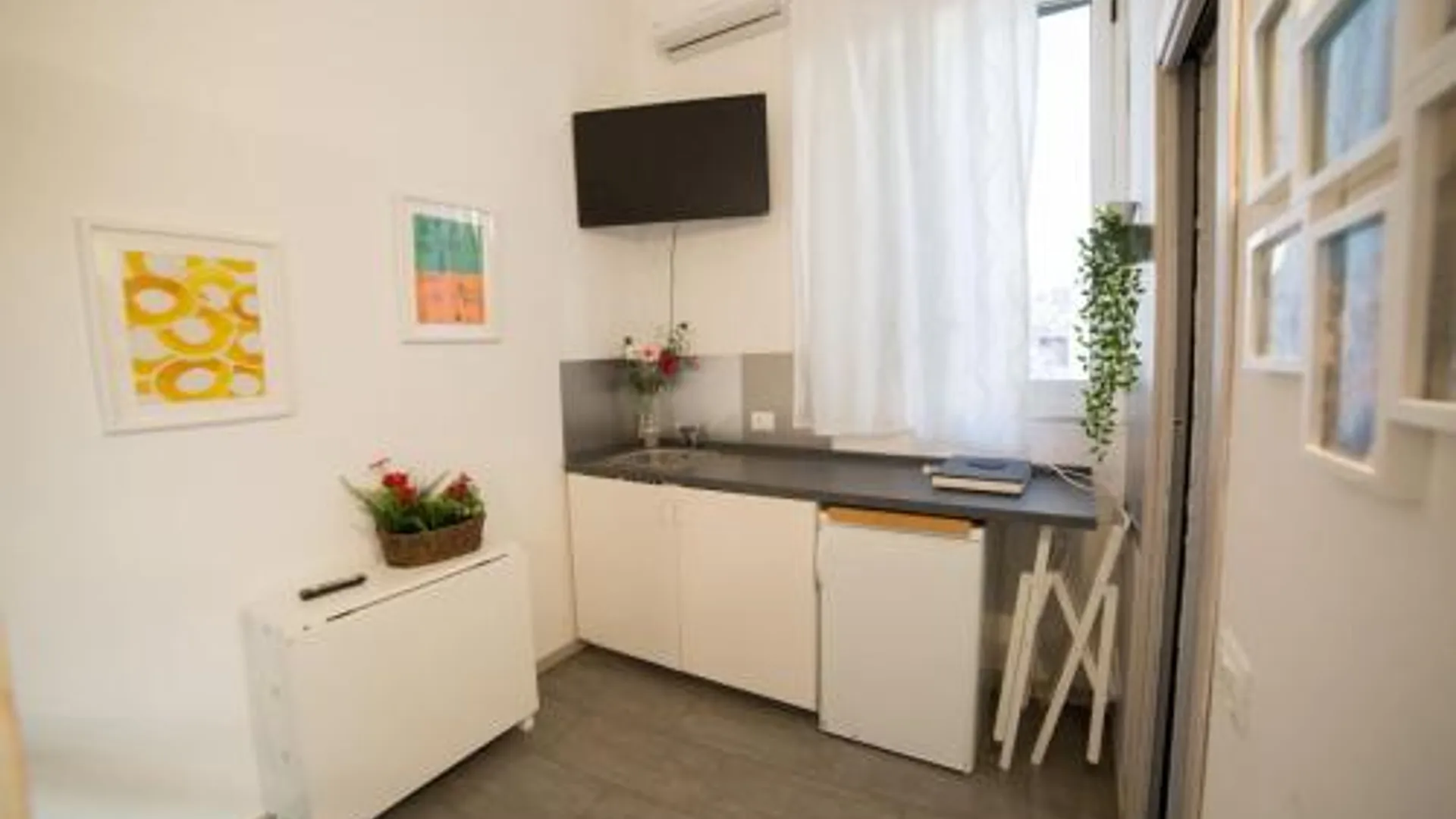 아찌트라자 Appartamento in Villa Agnese 3성급 게스트하우스 레스토랑