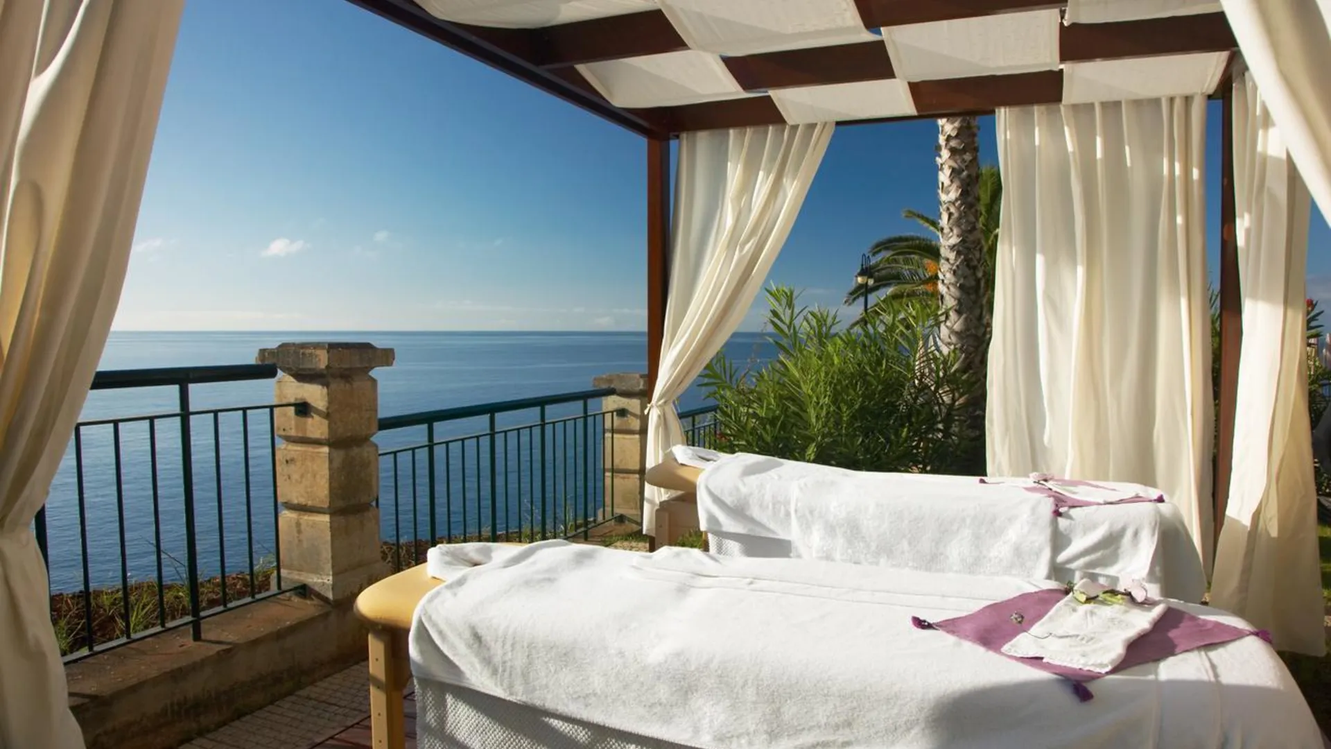 마데이라 섬 더 클리프 베이 - 포르토베이 5성급 호텔 외관