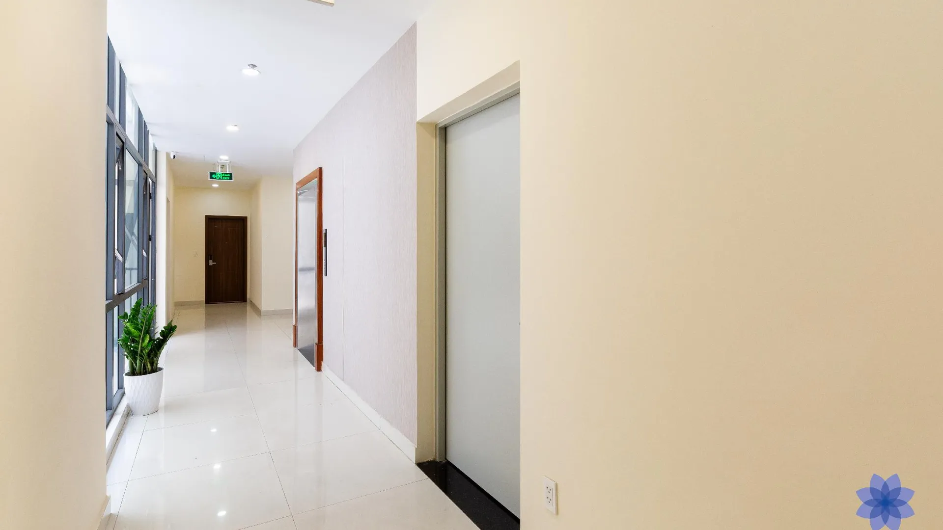 호치민 토아냐 깐호 딕부|탕마이|뻡|1.3km 에어포트 3성급 호텔 객실