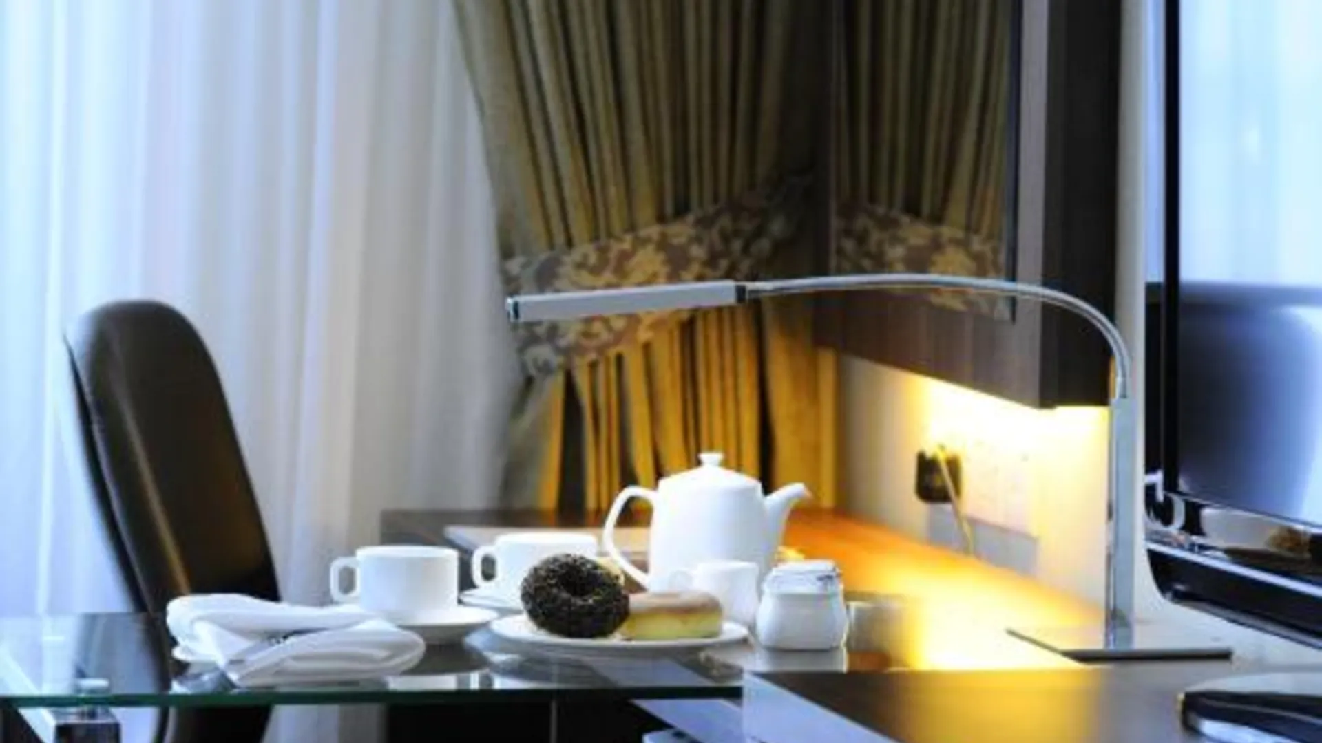 바투 파핫 더 카터리나 호텔 4성급 호텔 부대시설