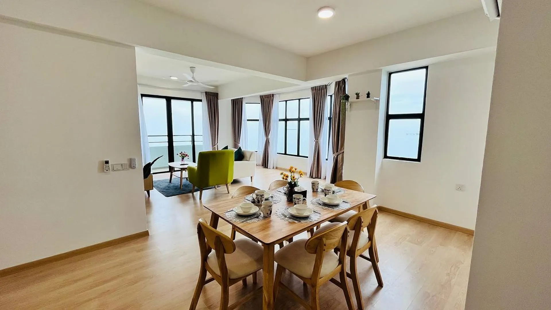 말라카 Melaka 2 Bedroom 180° Seaview ApartHotel  G0816 4성급 싱글룸 로비