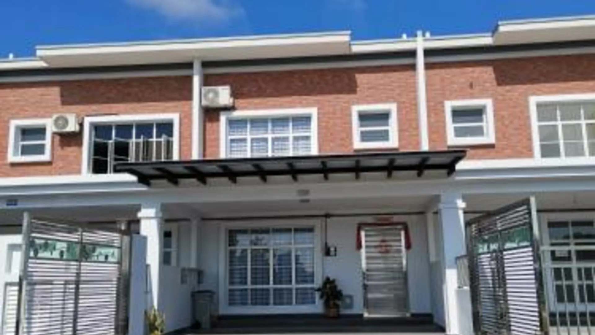 조호바루 / 조호르바루 쿠라이 시티 센터의 프라이빗 하우스 (1654m², 침실 4개, 프라이빗 욕실 3개) 3성급 게스트하우스 외관