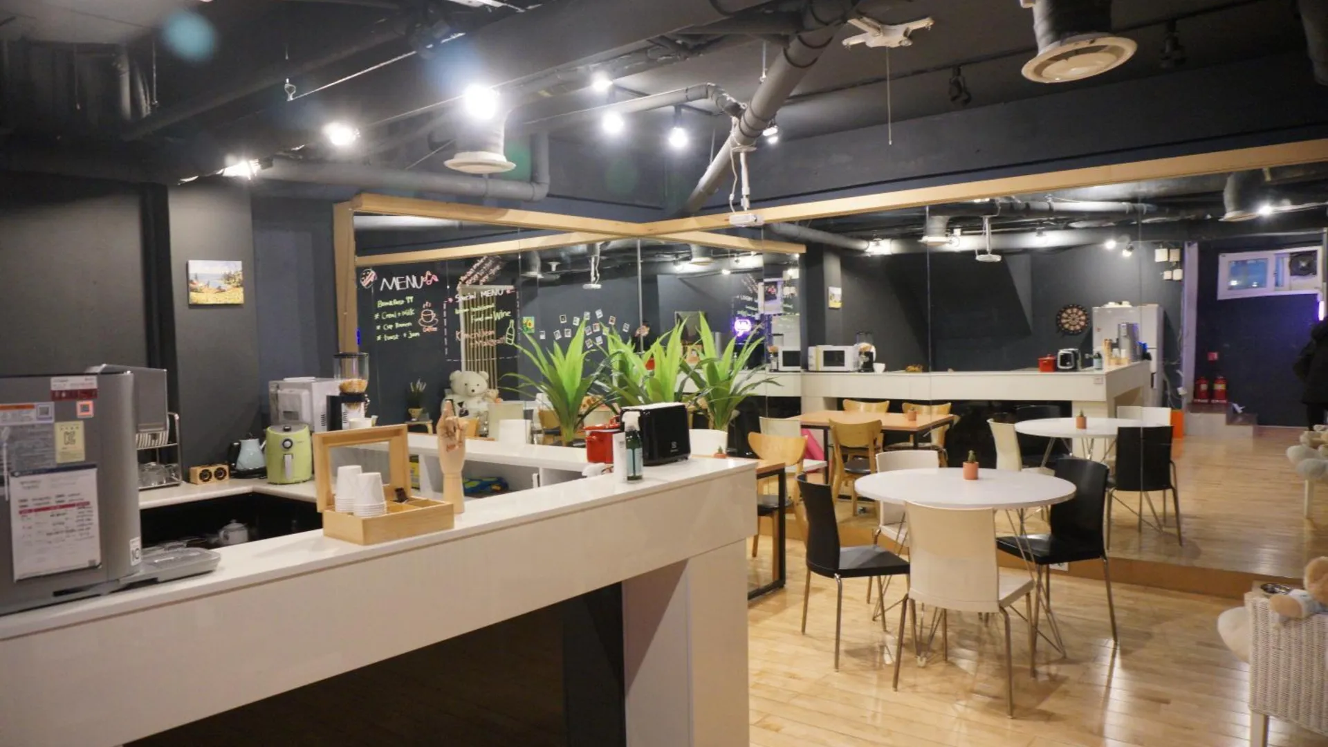 서울 마마 게스트하우스 명동 1성급 호텔 객실