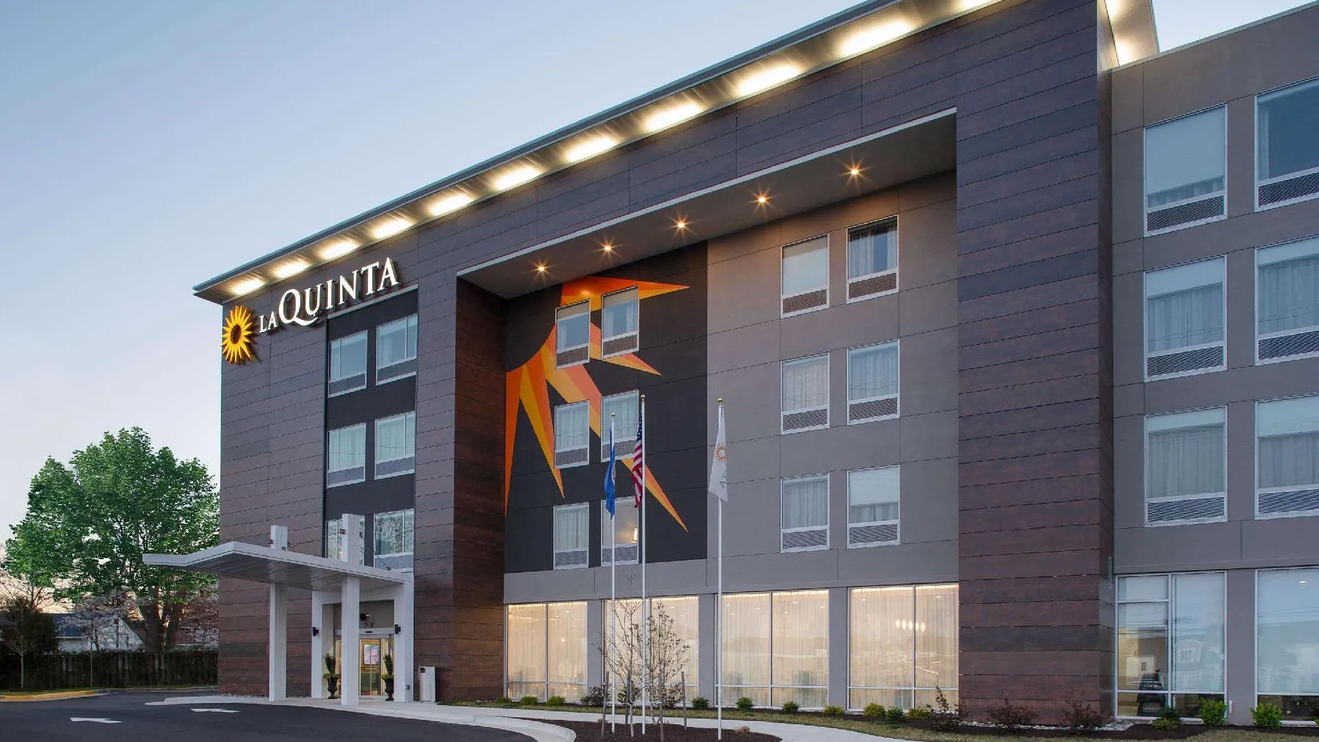 머내서스 (VA) 라 퀸타 인 앤 스위트 바이 윈덤 마나사스 Va-덜레스 에어포트 2성급 호텔 객실