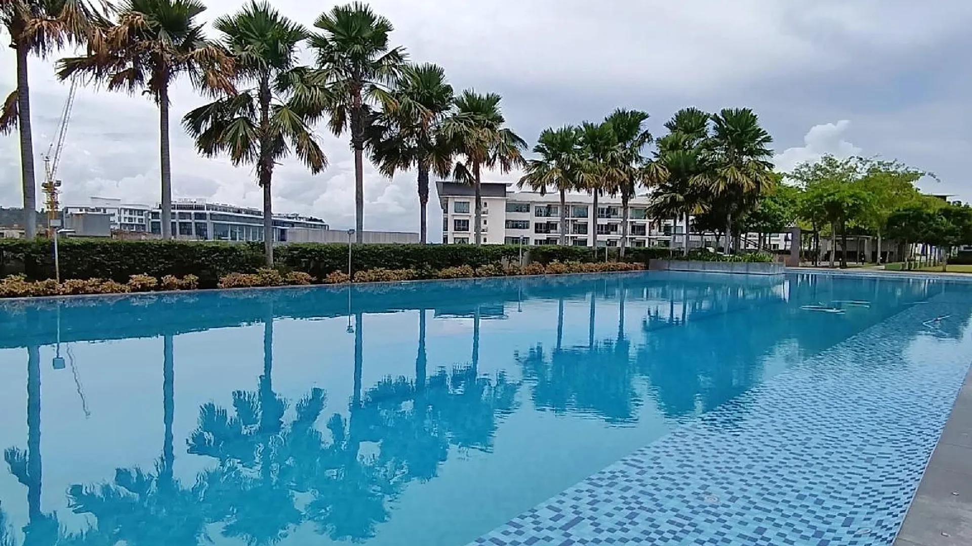 코타키나발루 시티 센터의 아파트먼트 (130m², 침실 3개, 프라이빗 욕실 2개) 4성급 싱글룸 로비