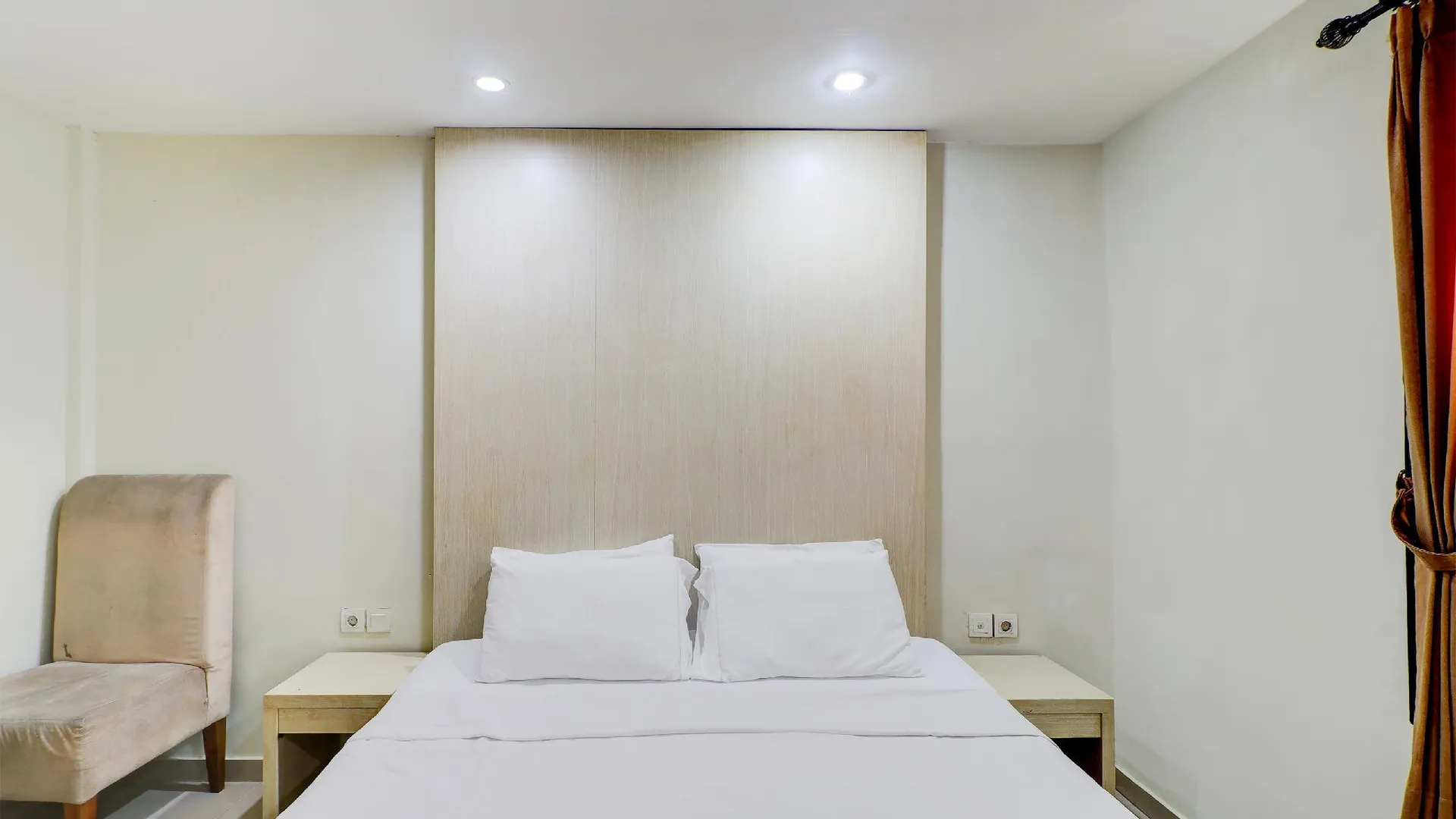 발리 컬렉션 O 바즈라산디 모누멘 근처 구 그랜드 폰독 푸리 아유 2성급 호텔 스위트룸