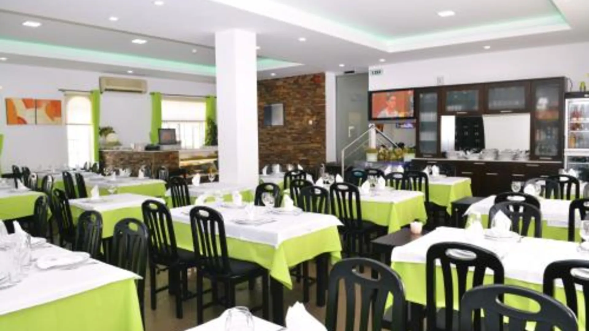 차베스 Ze Luis 4성급 호텔 로비