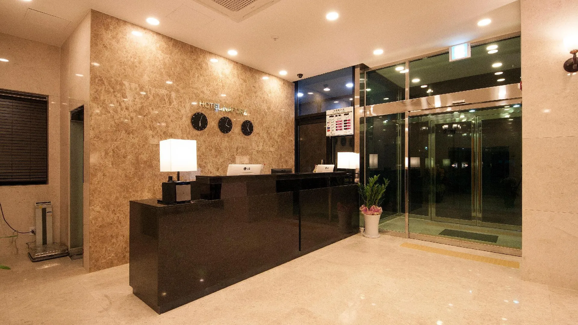 서울 호텔 나포레 3성급 호텔 객실