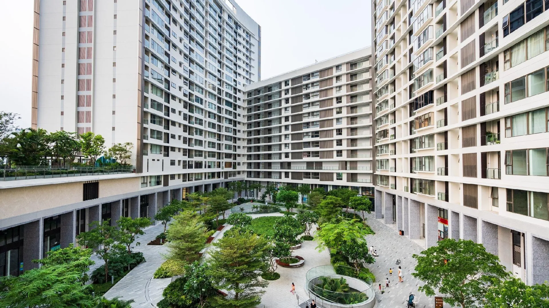 호치민 컨비니아 럭셔리 더 피크 미드타운 5성급 호텔 외관