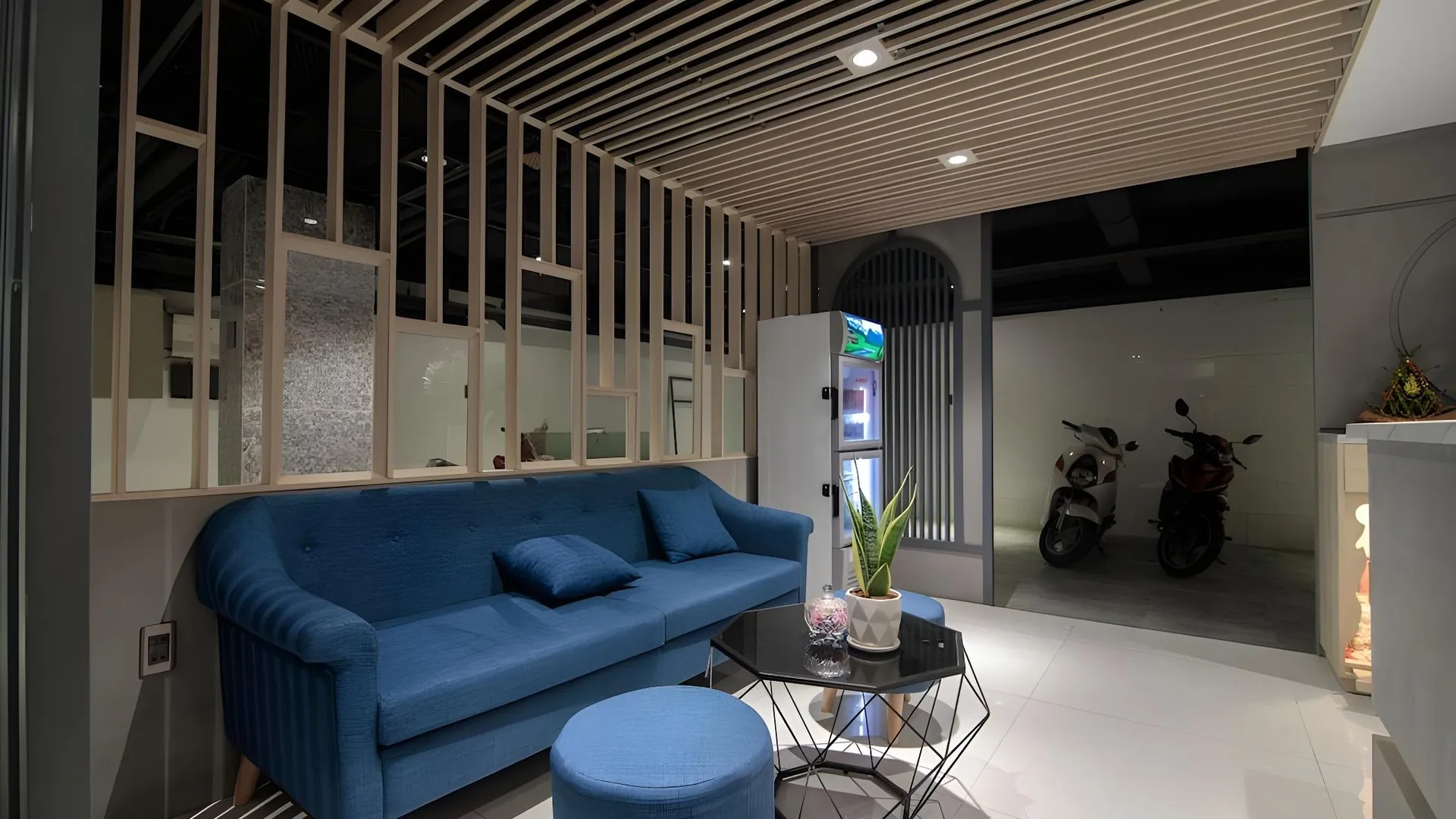 호치민 빈 빈 호텔 8 - 선라이즈 시티 디스트릭트 7 근처 2성급 호텔 스위트룸