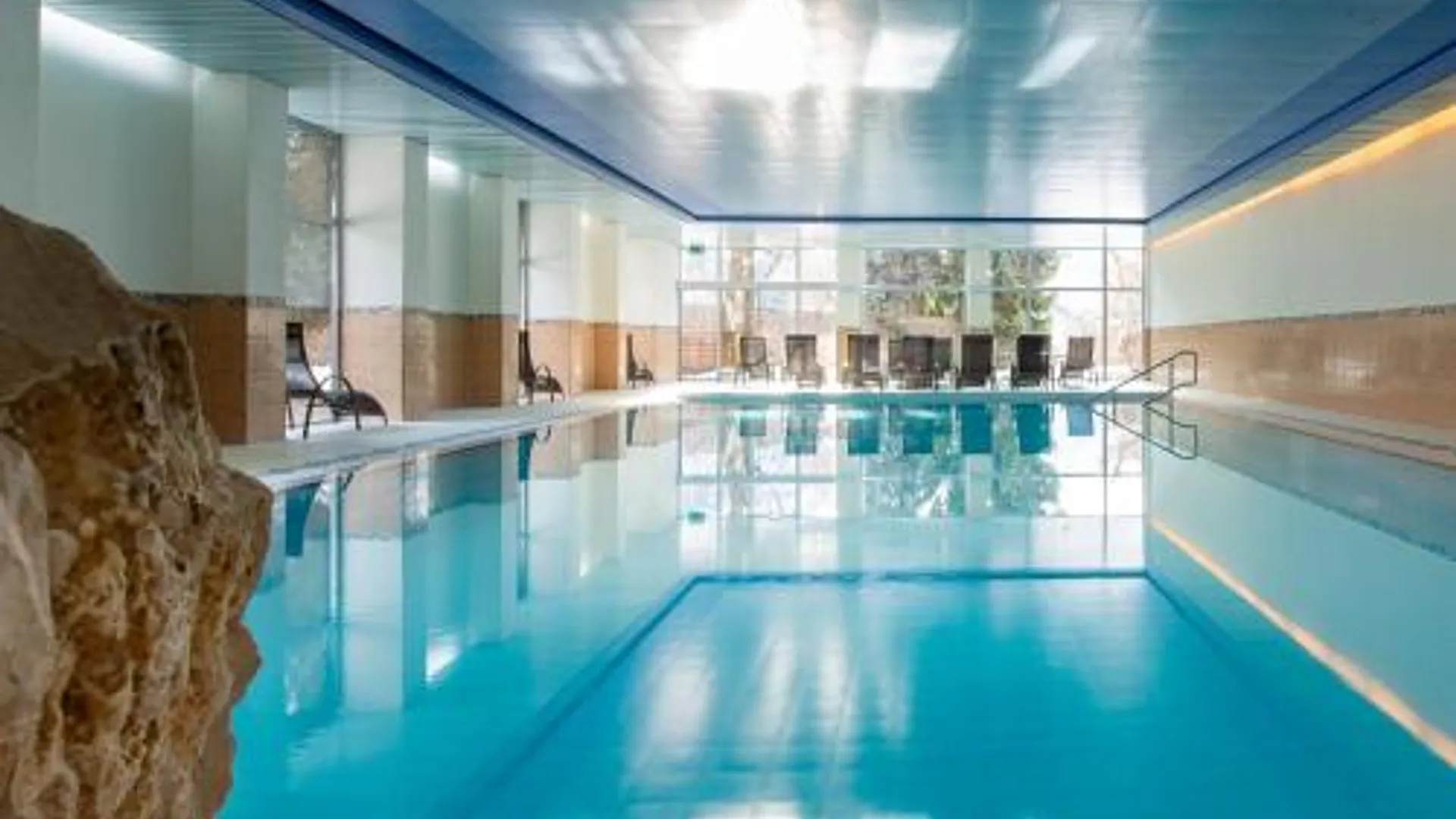 모렐 베이드호텔 살리나 마리스 웰니스 앤 빈티지 4성급 호텔 스위트룸