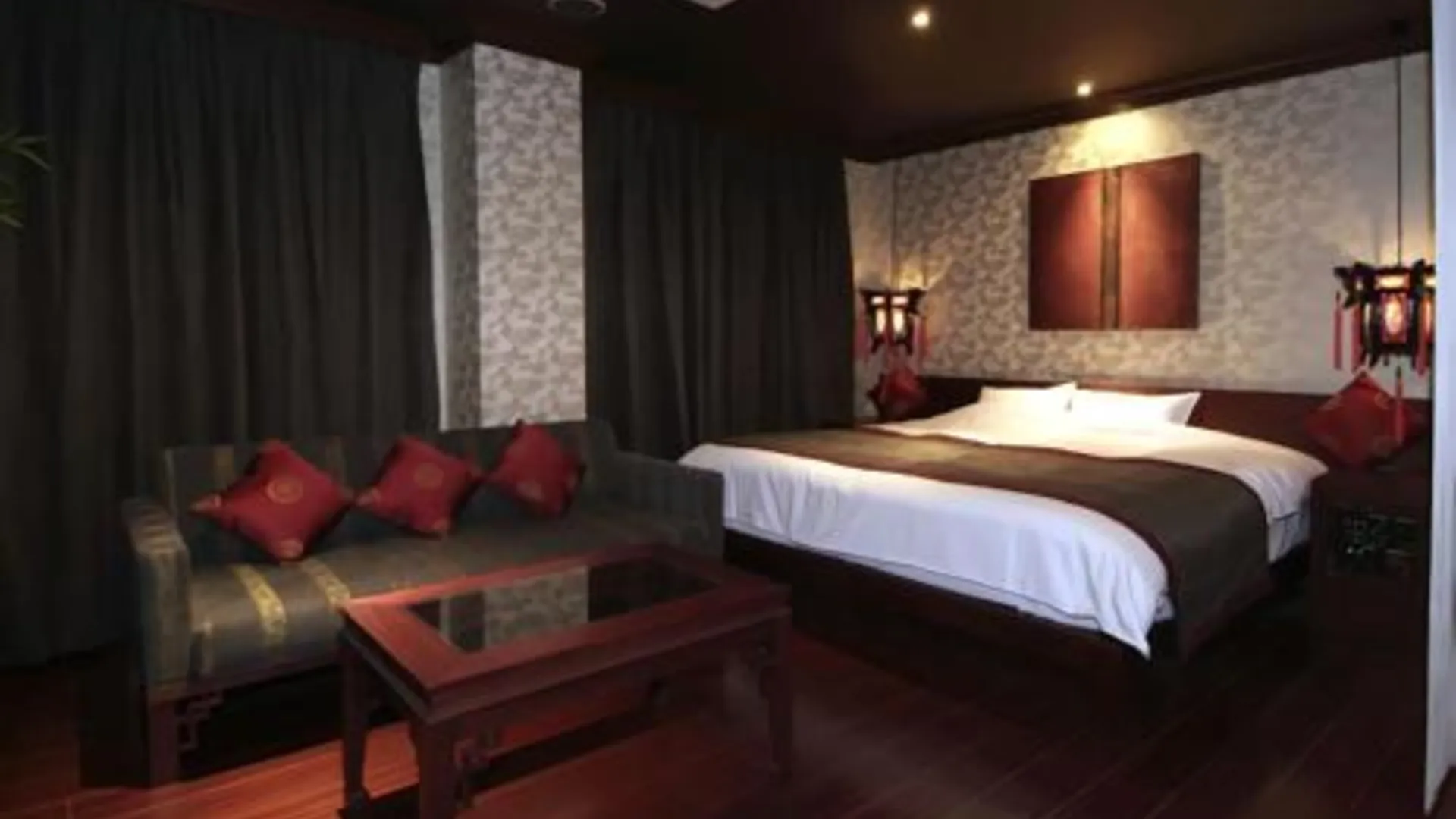 교토 Hotel Cuna Kyoto Love Hotel 2성급 호텔 외관