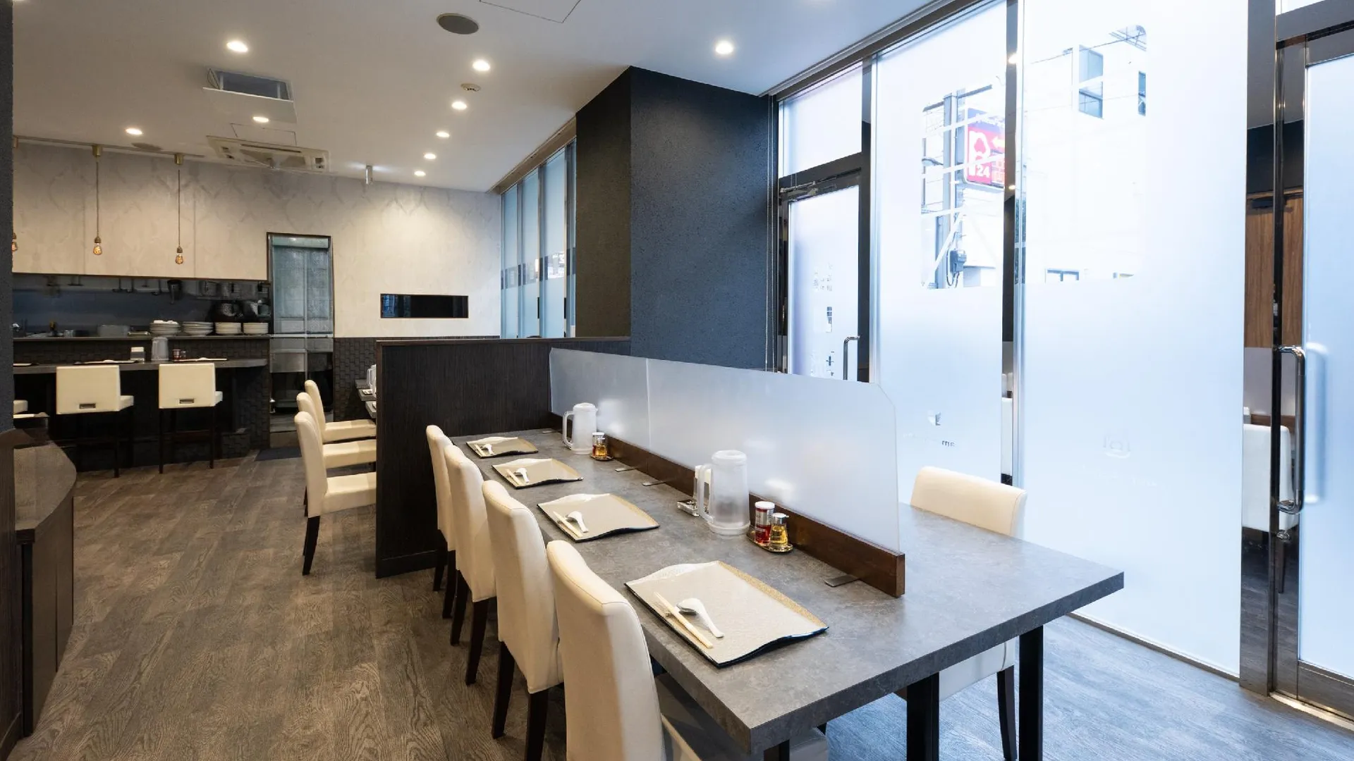 도쿄 / 동경 APA 호텔 이케부쿠로-에키-키타구치 3성급 호텔 외관