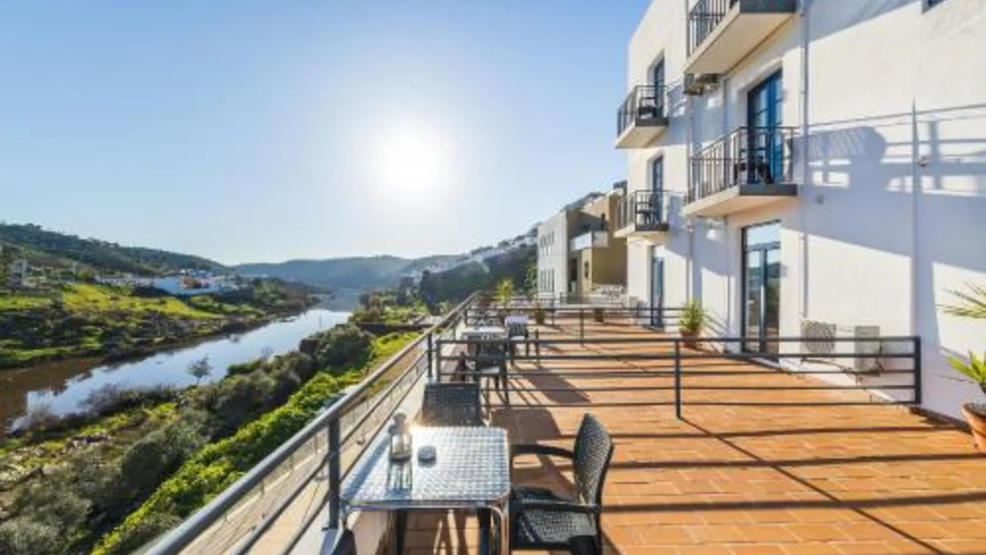 메르톨라 베이라 리우 호텔 3성급 호텔 로비