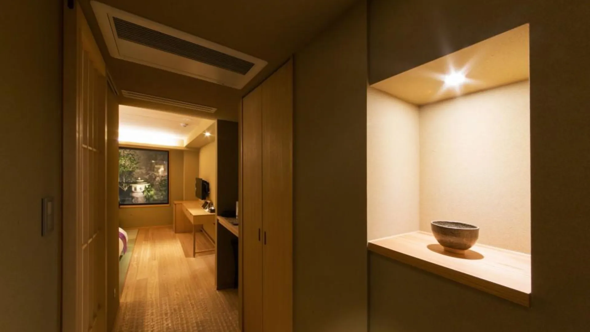 교토 기온 미센 4성급 호텔 레스토랑