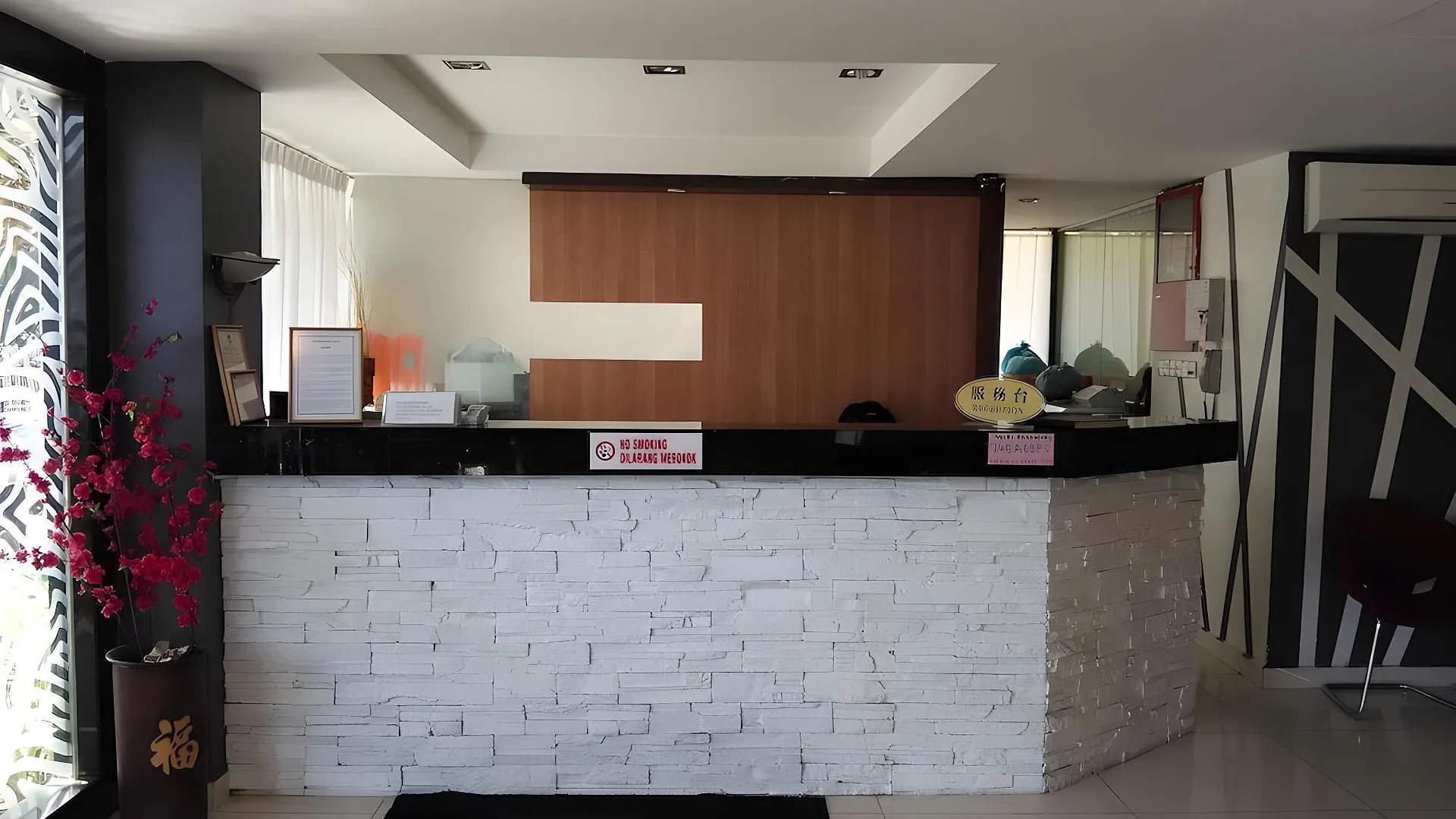 코타키나발루 카수아리나 호텔 2성급 호텔 레스토랑