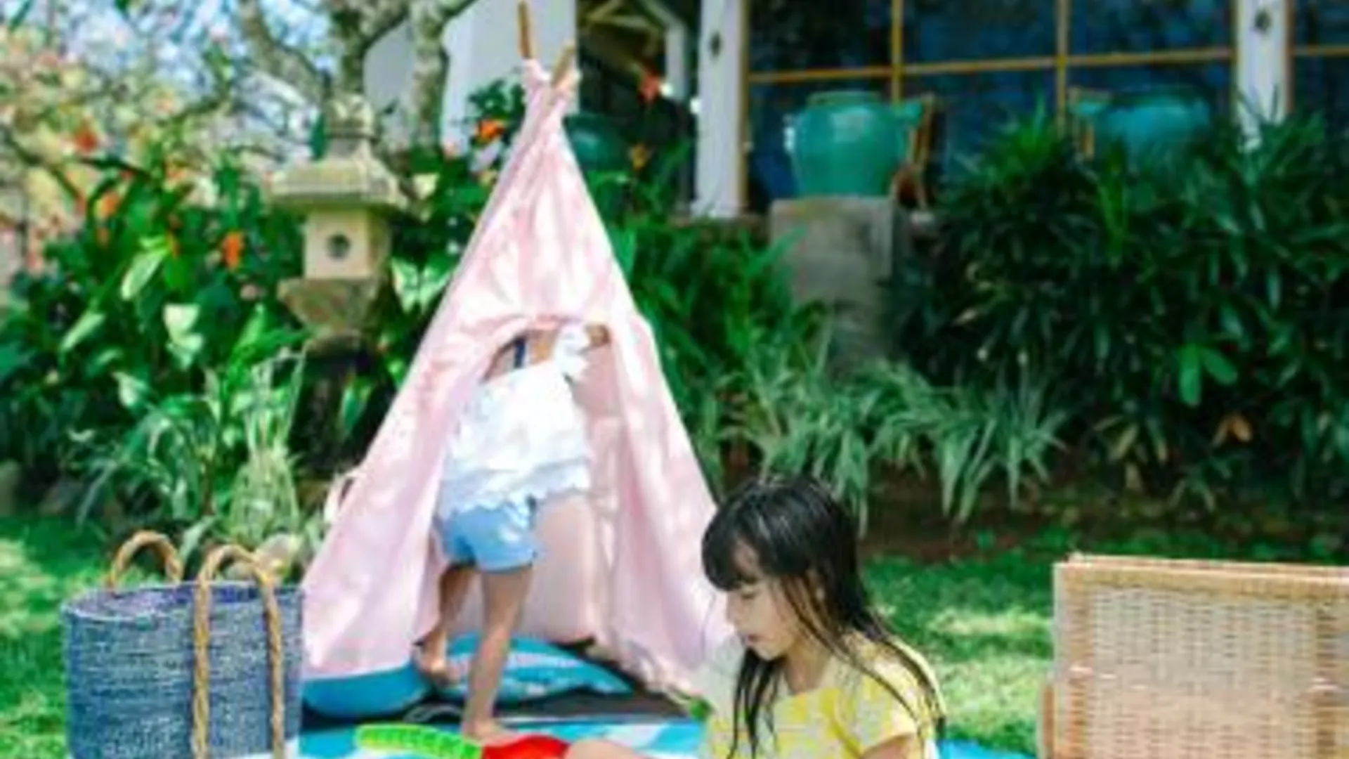 발리 로터스 방갈로 5성급 게스트하우스 객실