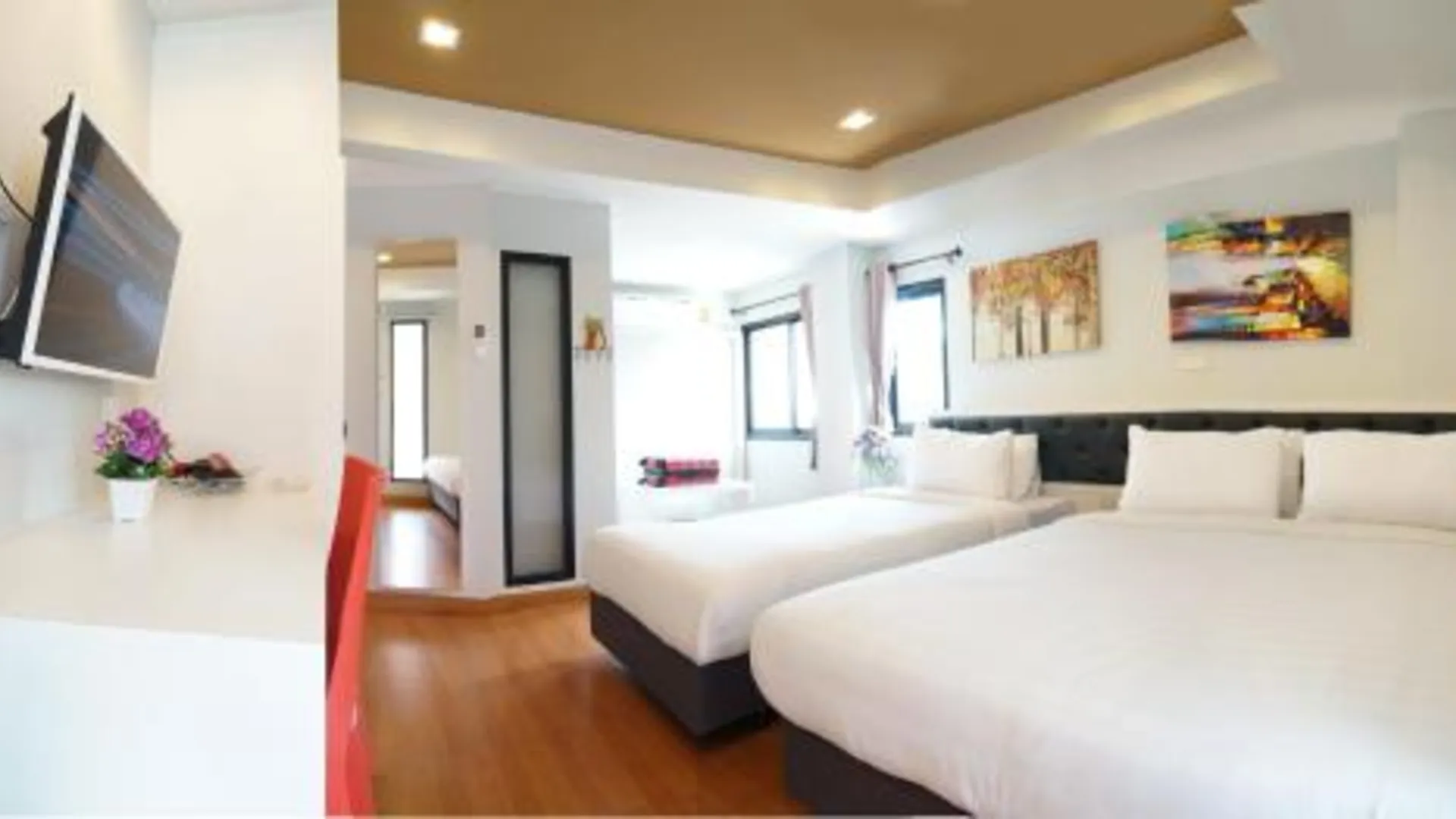 방콕 마논논트 호텔 앤 아파트먼트 2성급 호텔 스위트룸