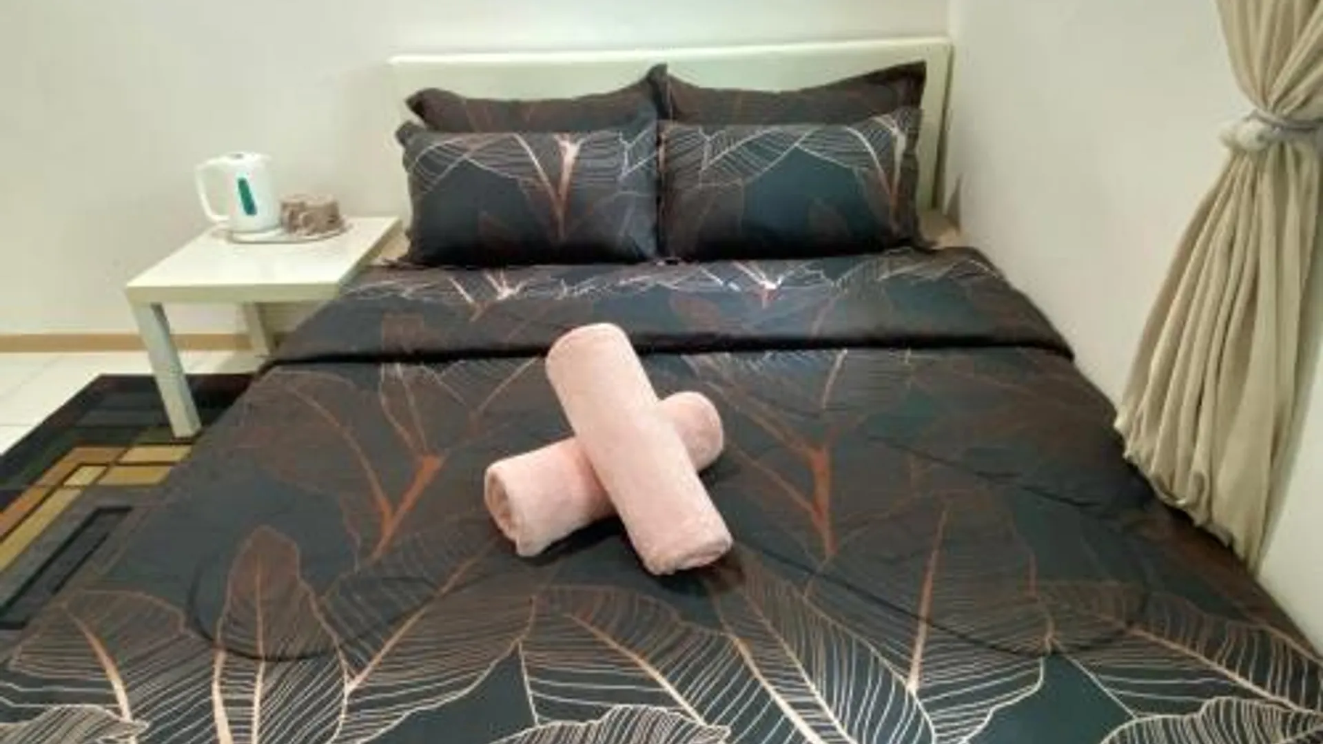 샤알람 샤 알람 시티 센터의 프라이빗 하우스 (250m², 침실 1개, 프라이빗 욕실 1개) 3성급 게스트하우스 스위트룸