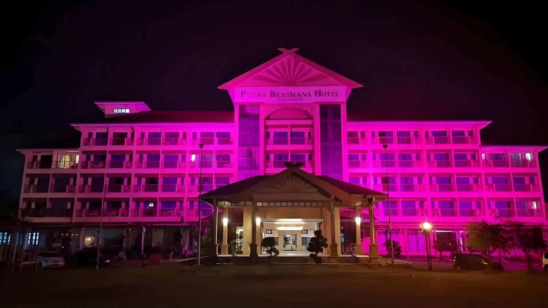 캉가르 푸트라 브라스마나 호텔 2성급 호텔 객실