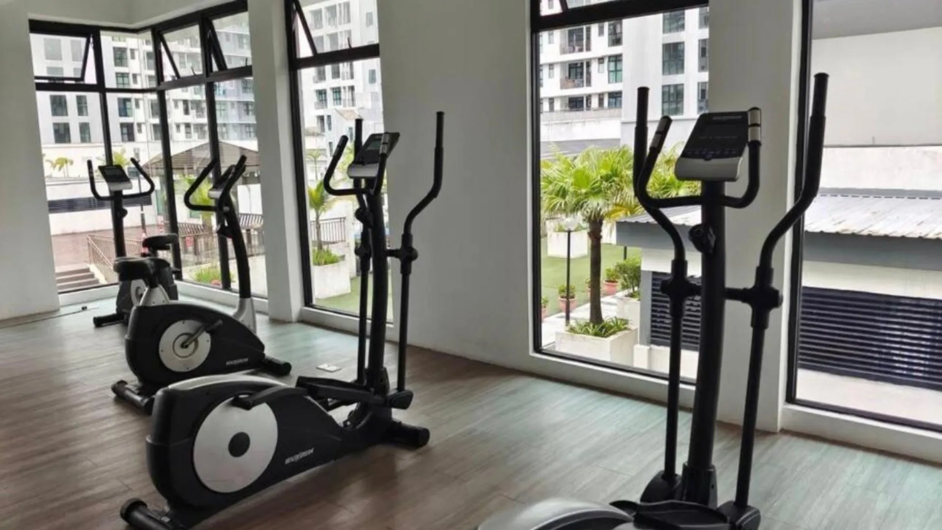 조호바루 / 조호르바루 조호바루의 아파트먼트 (m², 침실 2개, 프라이빗 욕실 2개) 2성급 싱글룸 레스토랑