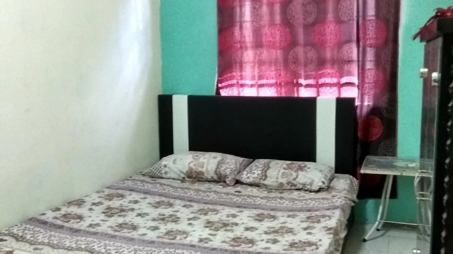 말라카 멜라카텡가의 프라이빗 하우스 (1400m², 침실 5개, 프라이빗 욕실 3개) 1성급 싱글룸 부대시설