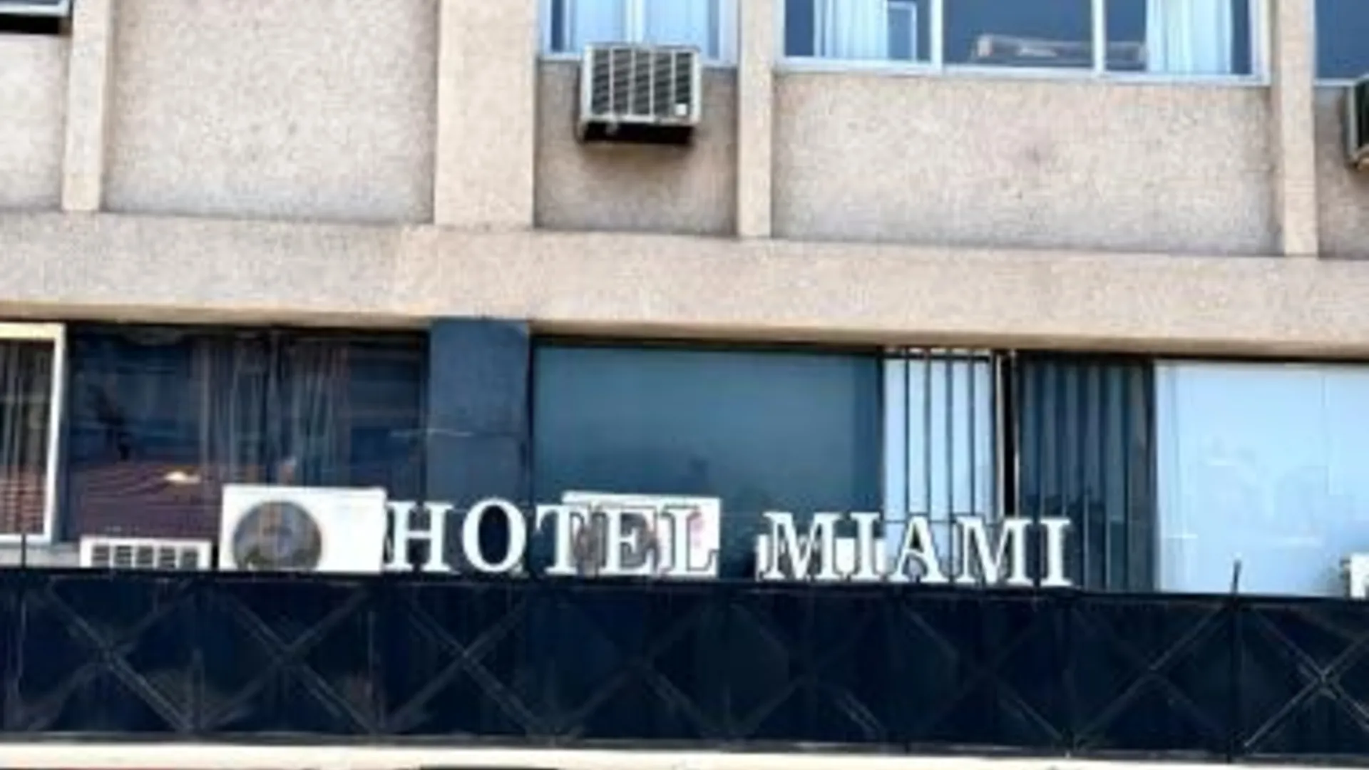 투쿠만 Hotel Miami 2성급 호텔 전망