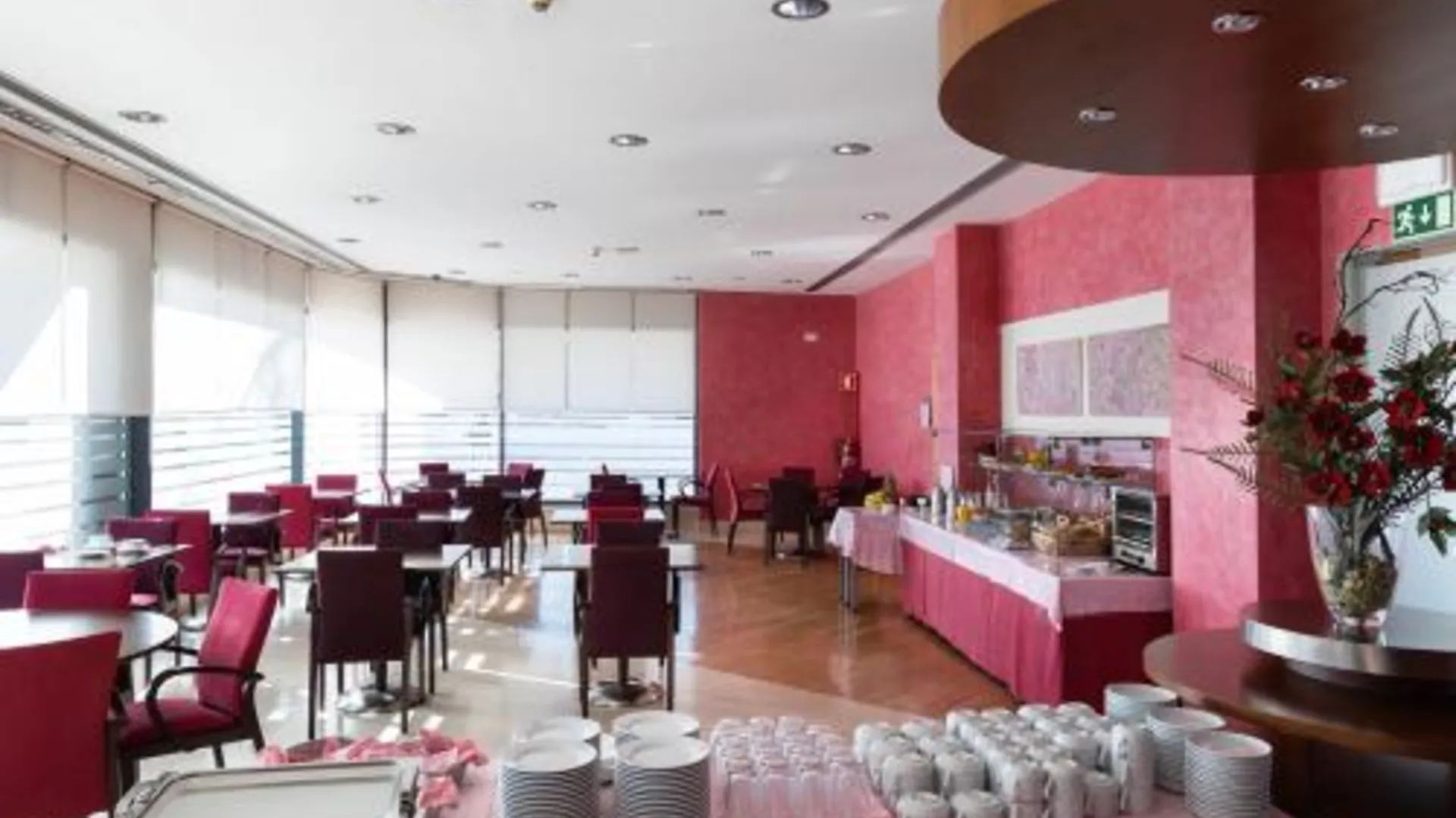 폼발 Hotel Pombalense 3성급 호텔 외관