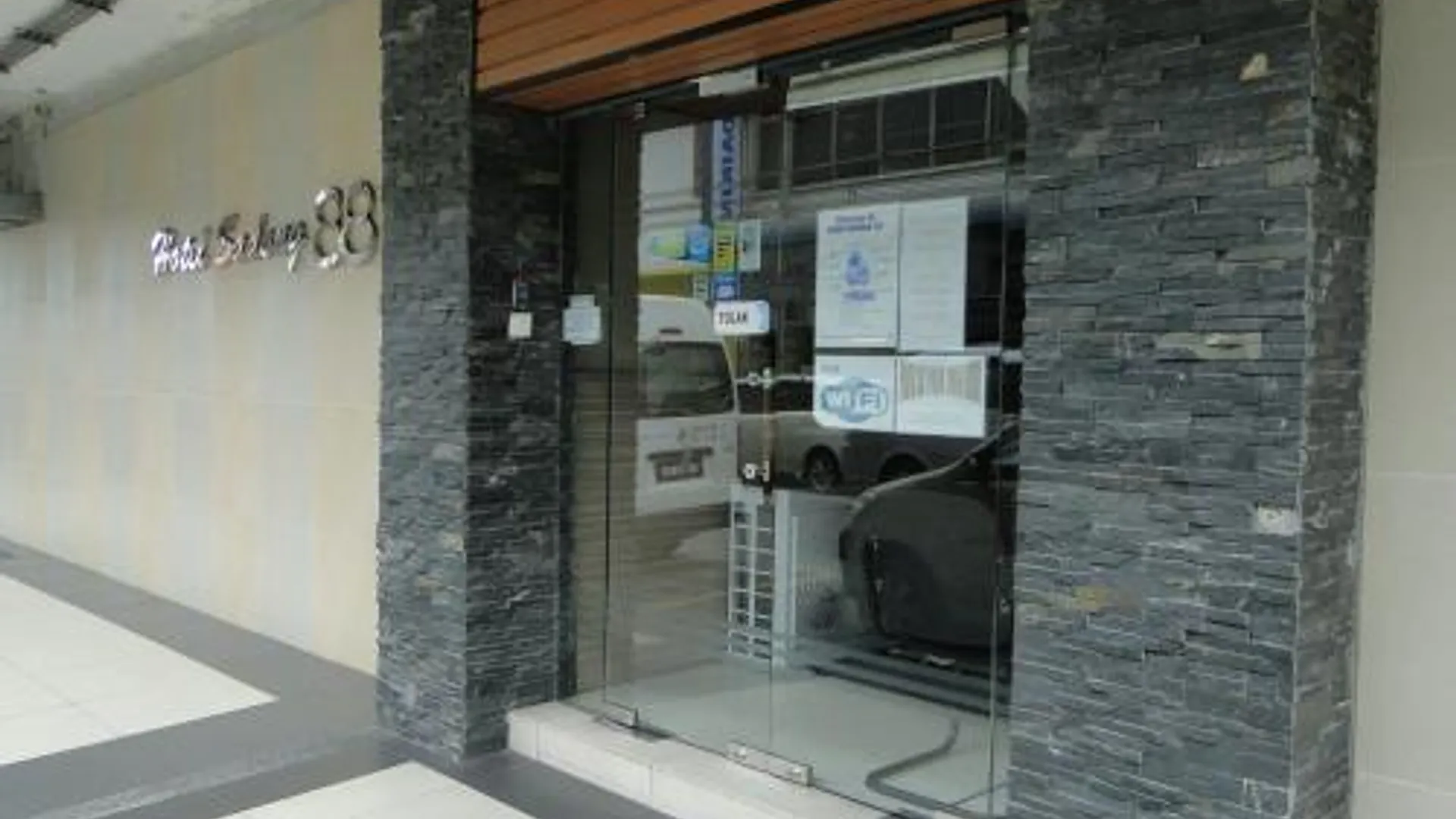 코타키나발루 호텔 사동 88 2성급 호텔 객실